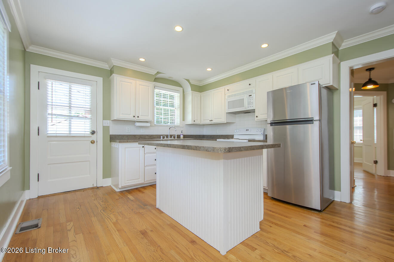 2901 Dartmouth Ave