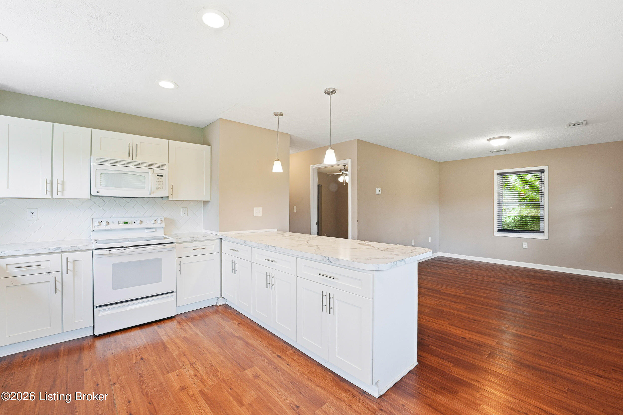 816 Goullon Ct