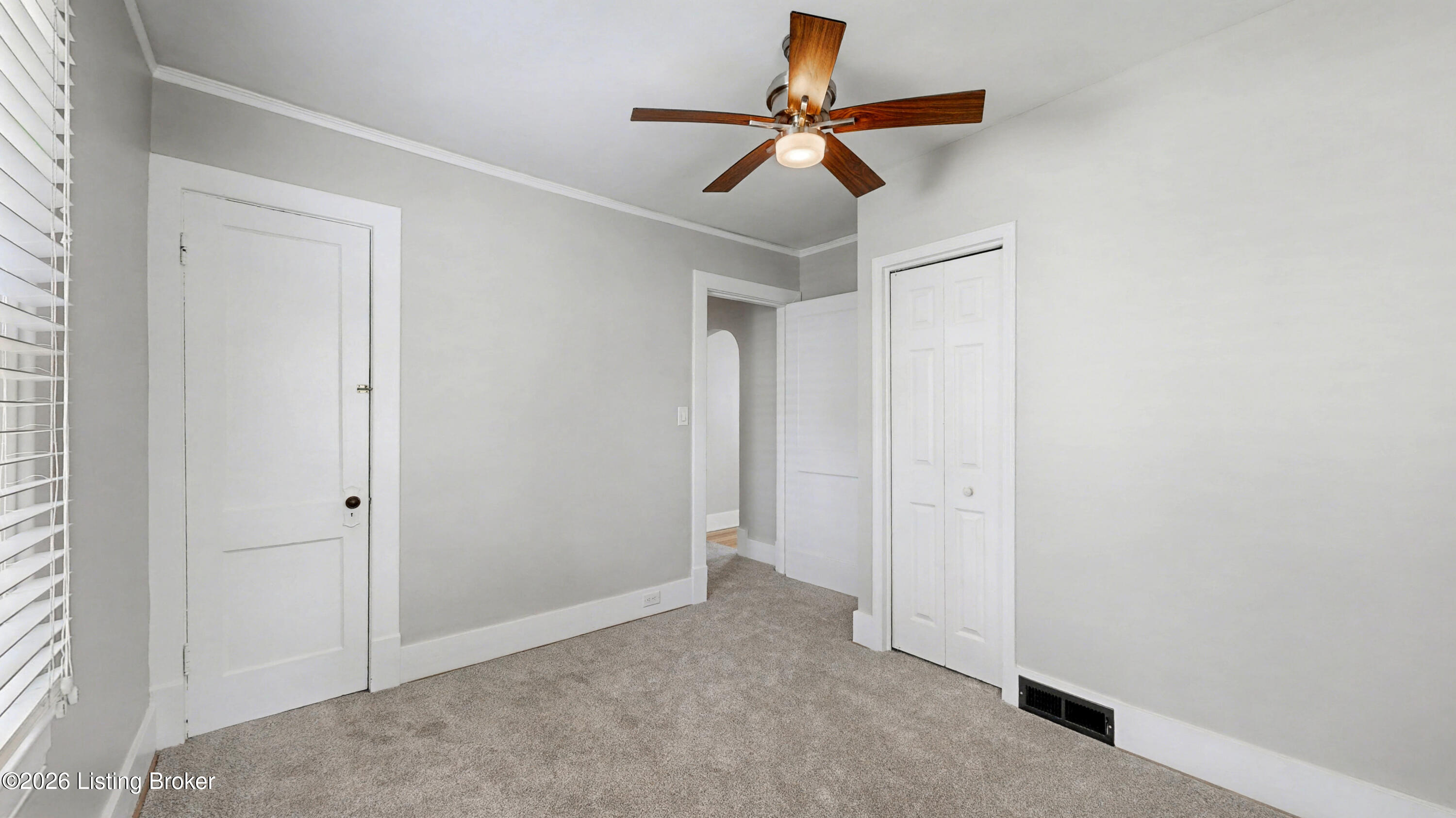 1104 Barret Ave