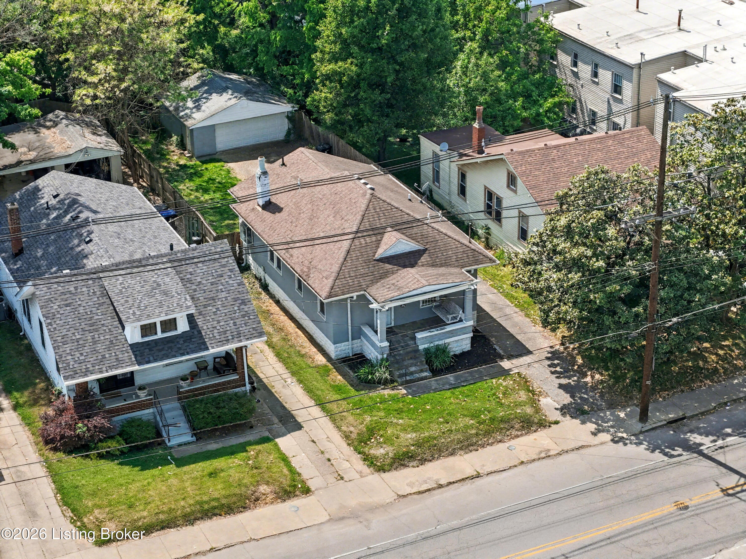 1104 Barret Ave