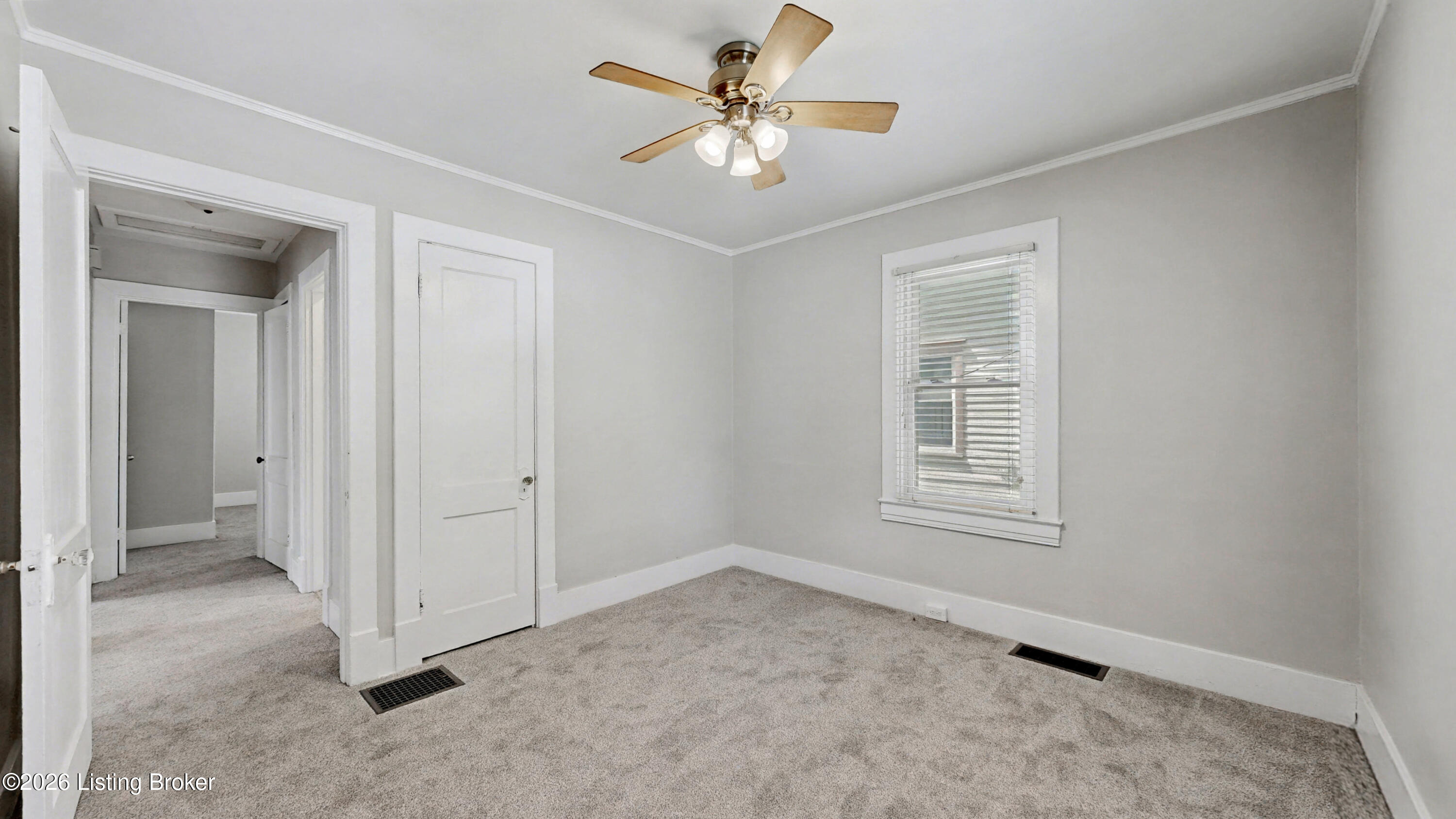 1104 Barret Ave