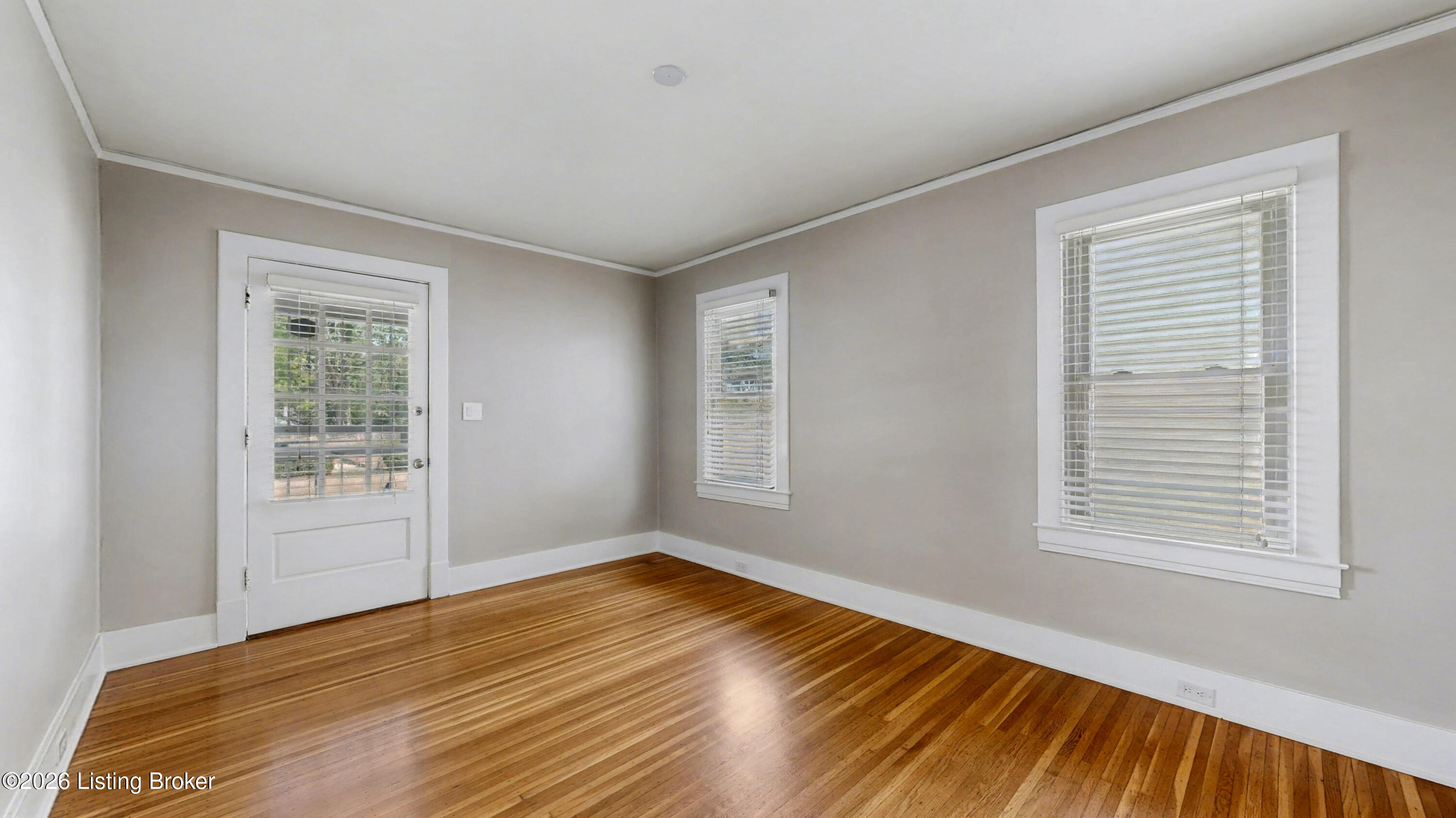 1104 Barret Ave