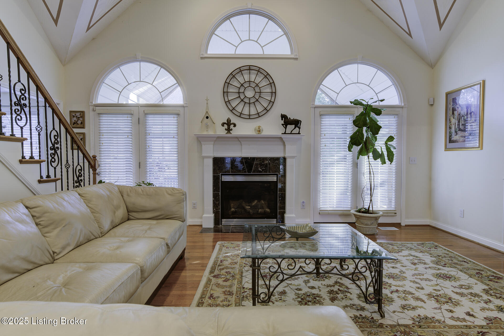 4237 Pleasant Glen Dr