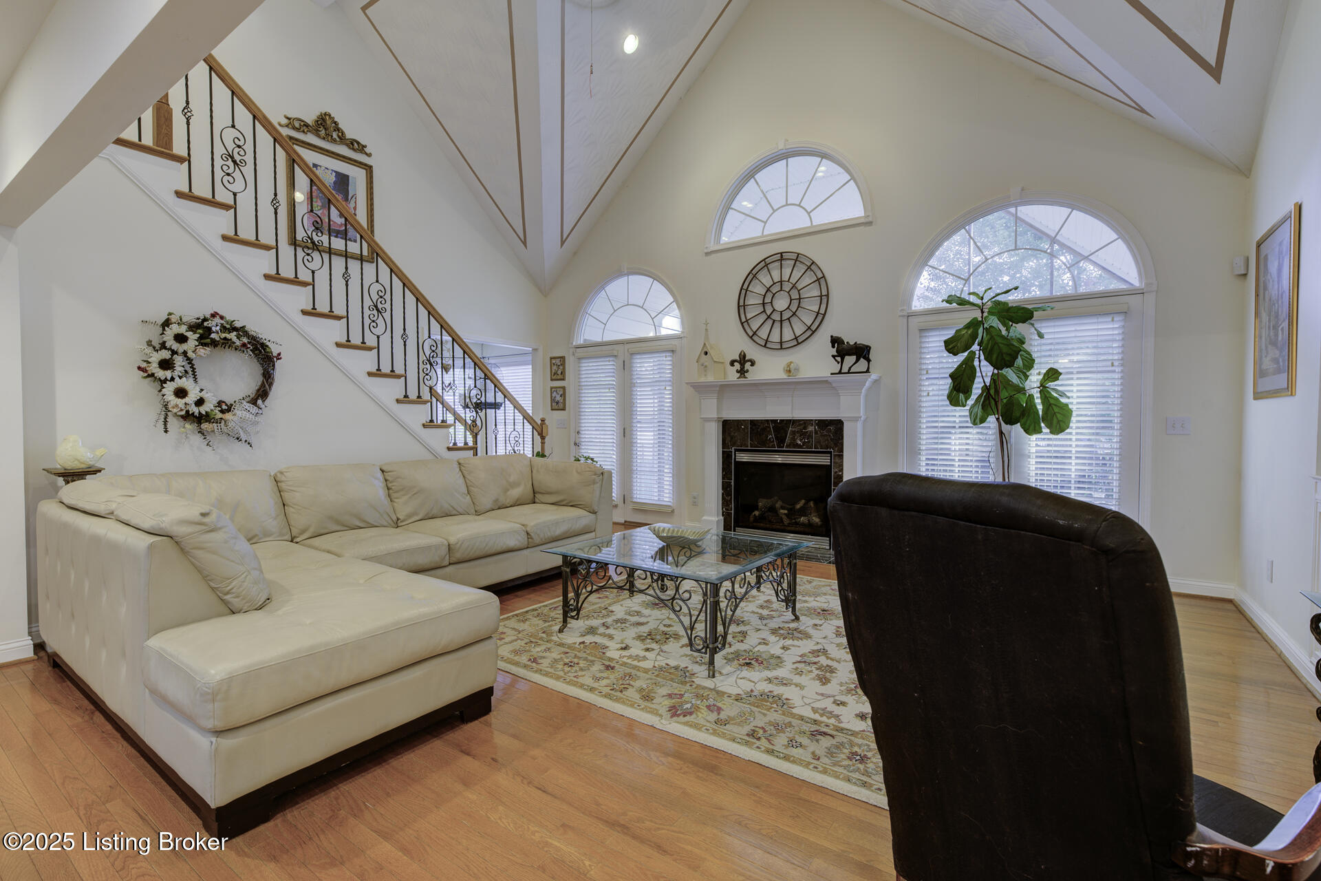 4237 Pleasant Glen Dr