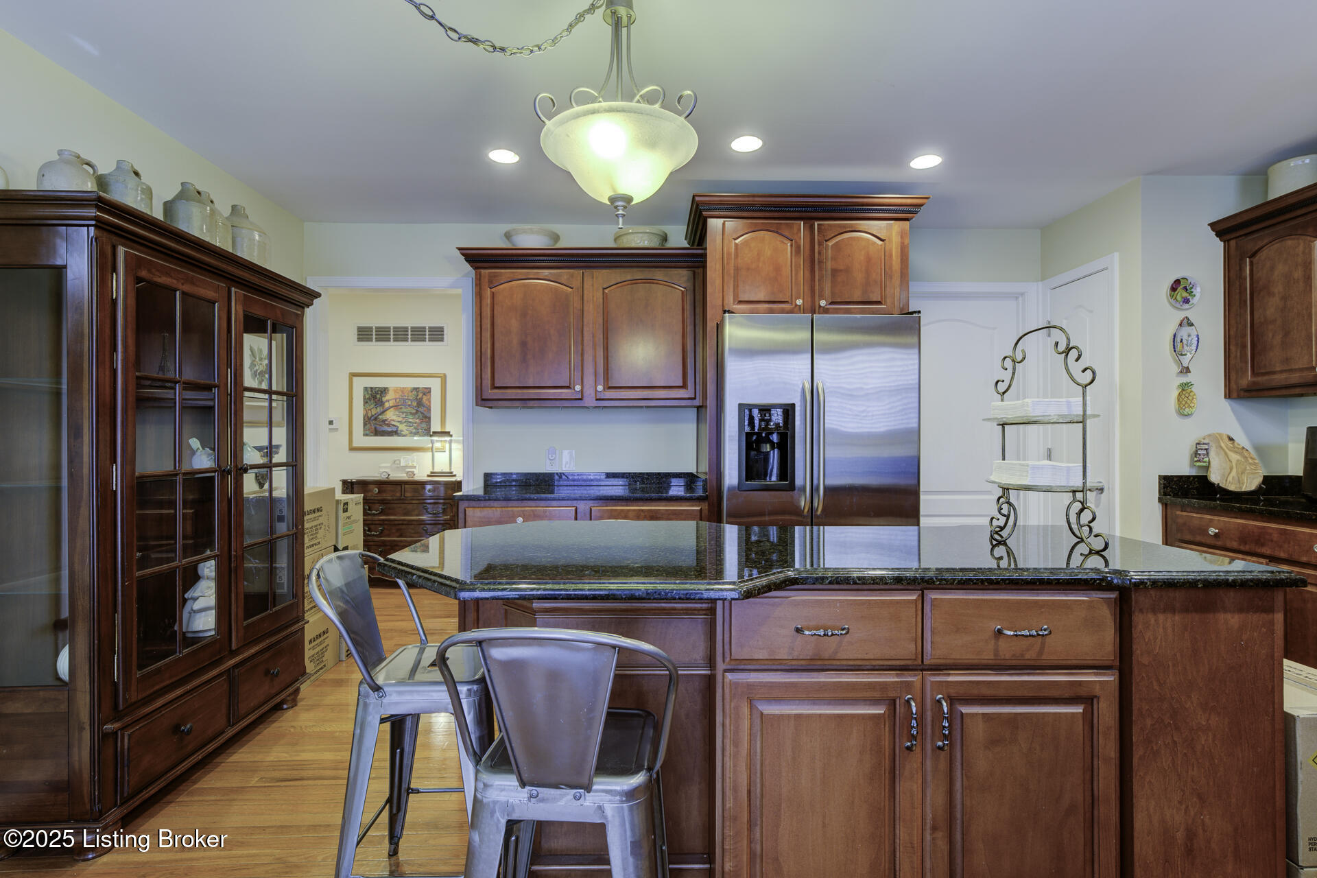 4237 Pleasant Glen Dr