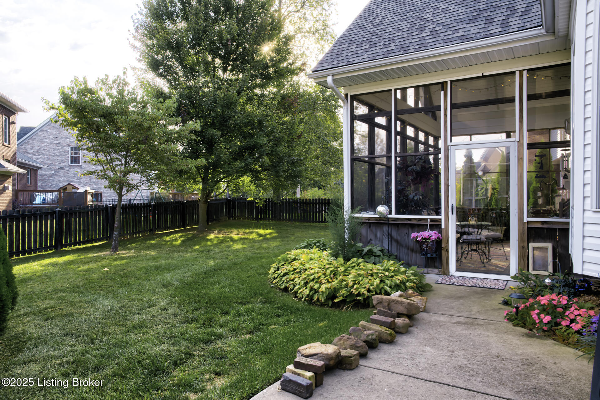 4237 Pleasant Glen Dr