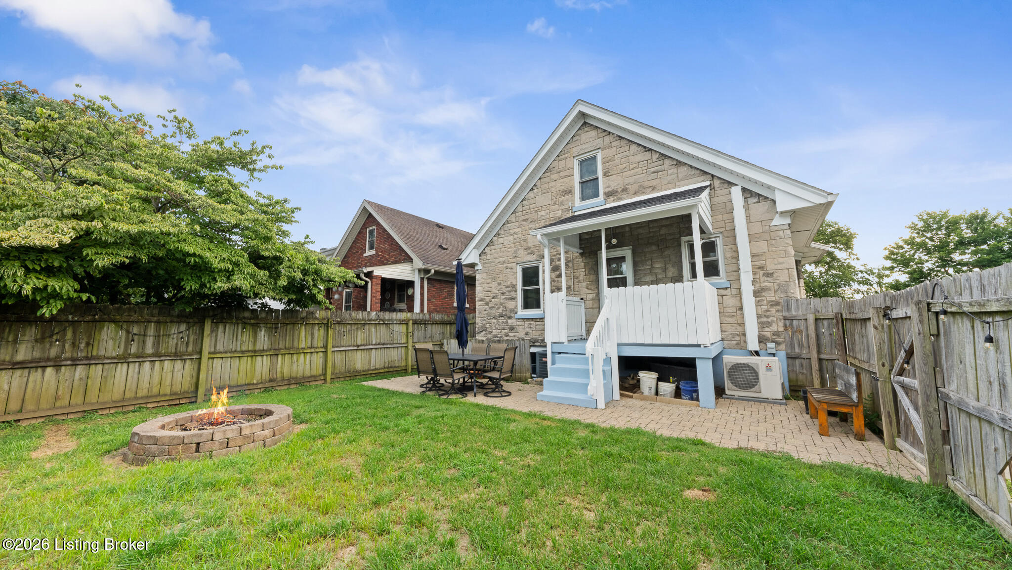2339 Dorma Ave