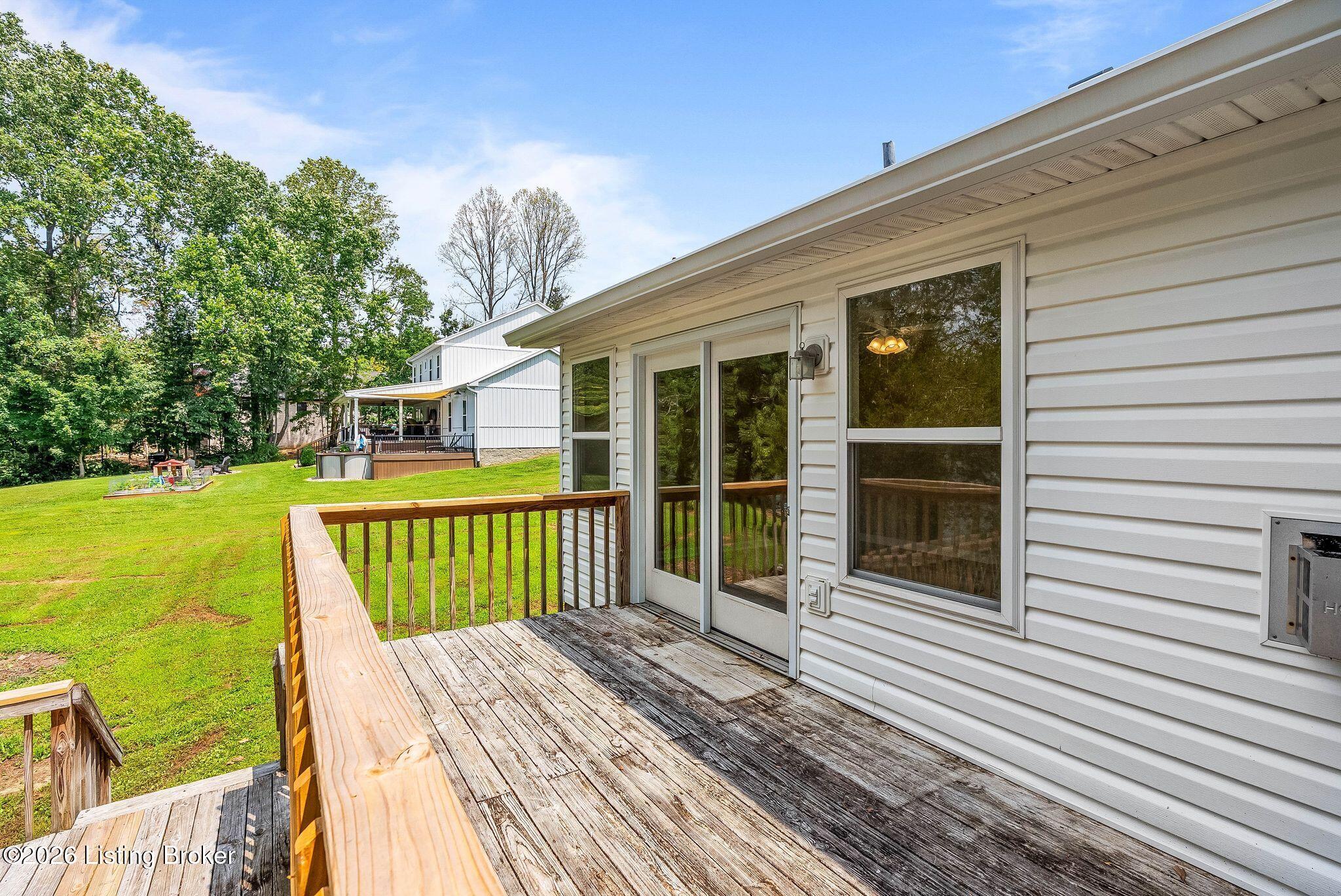 1601 Spinner Pl