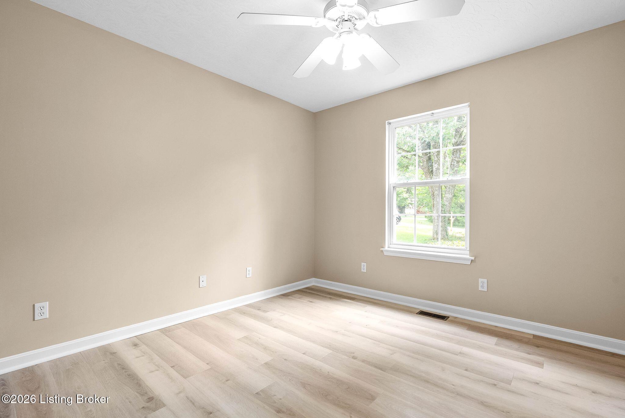 1601 Spinner Pl
