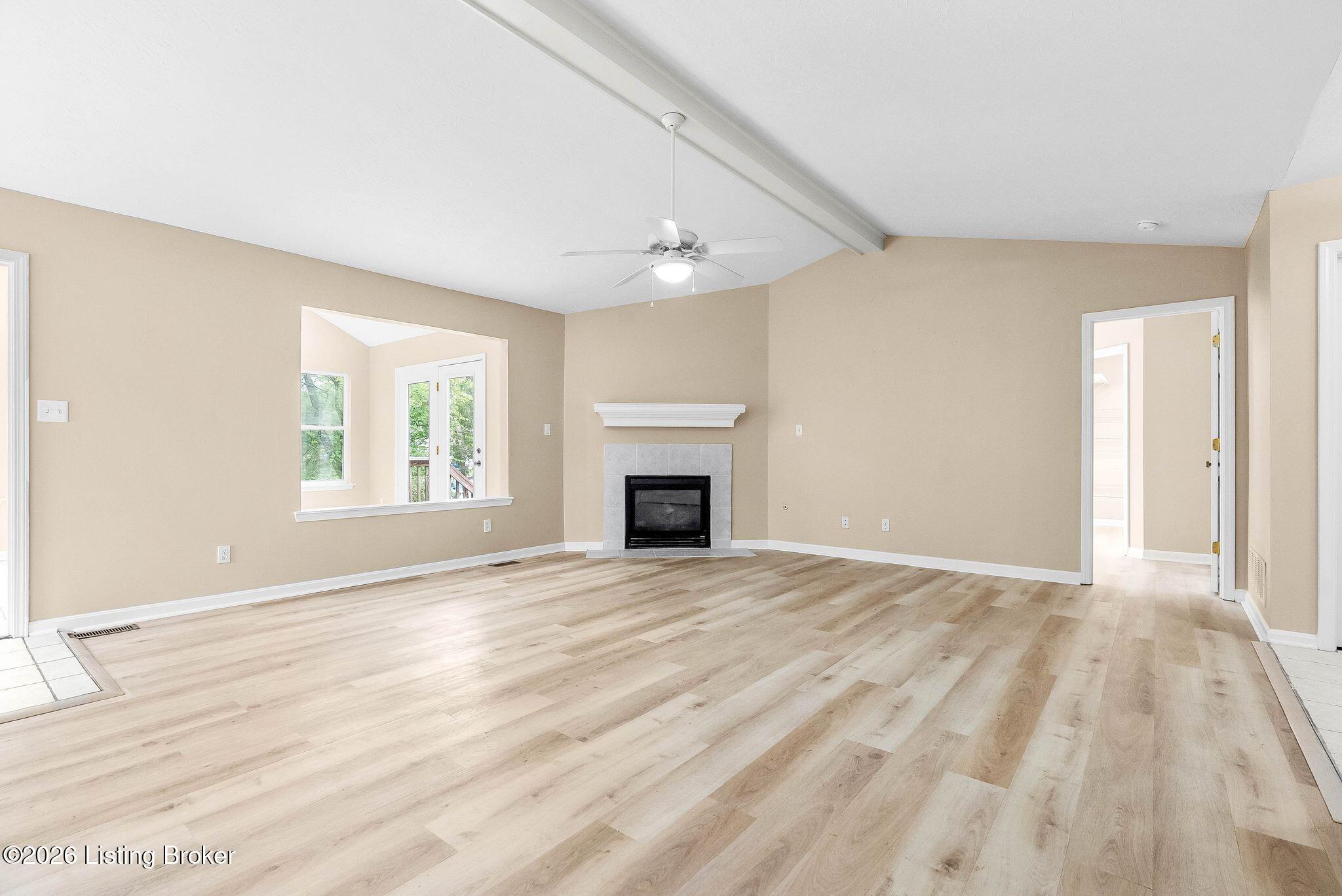 1601 Spinner Pl