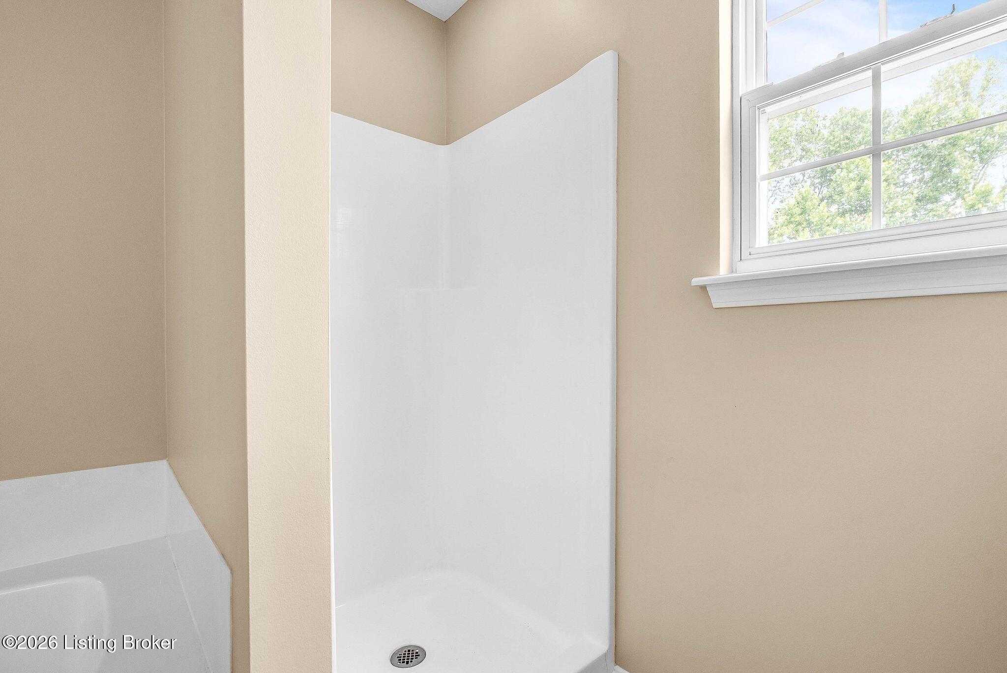 1601 Spinner Pl