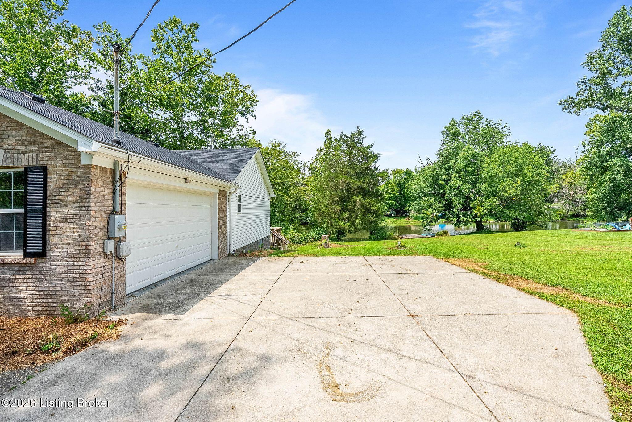 1601 Spinner Pl