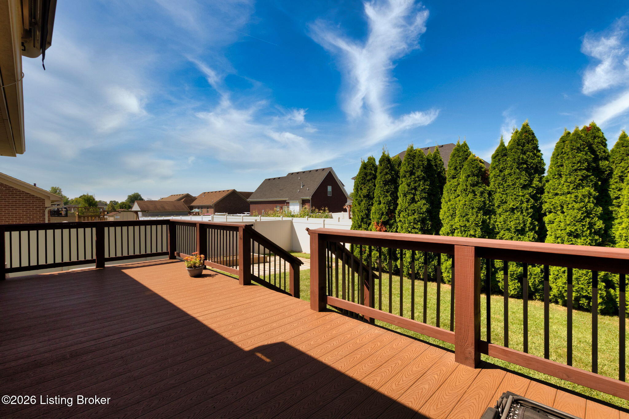 168 Maplewood Dr