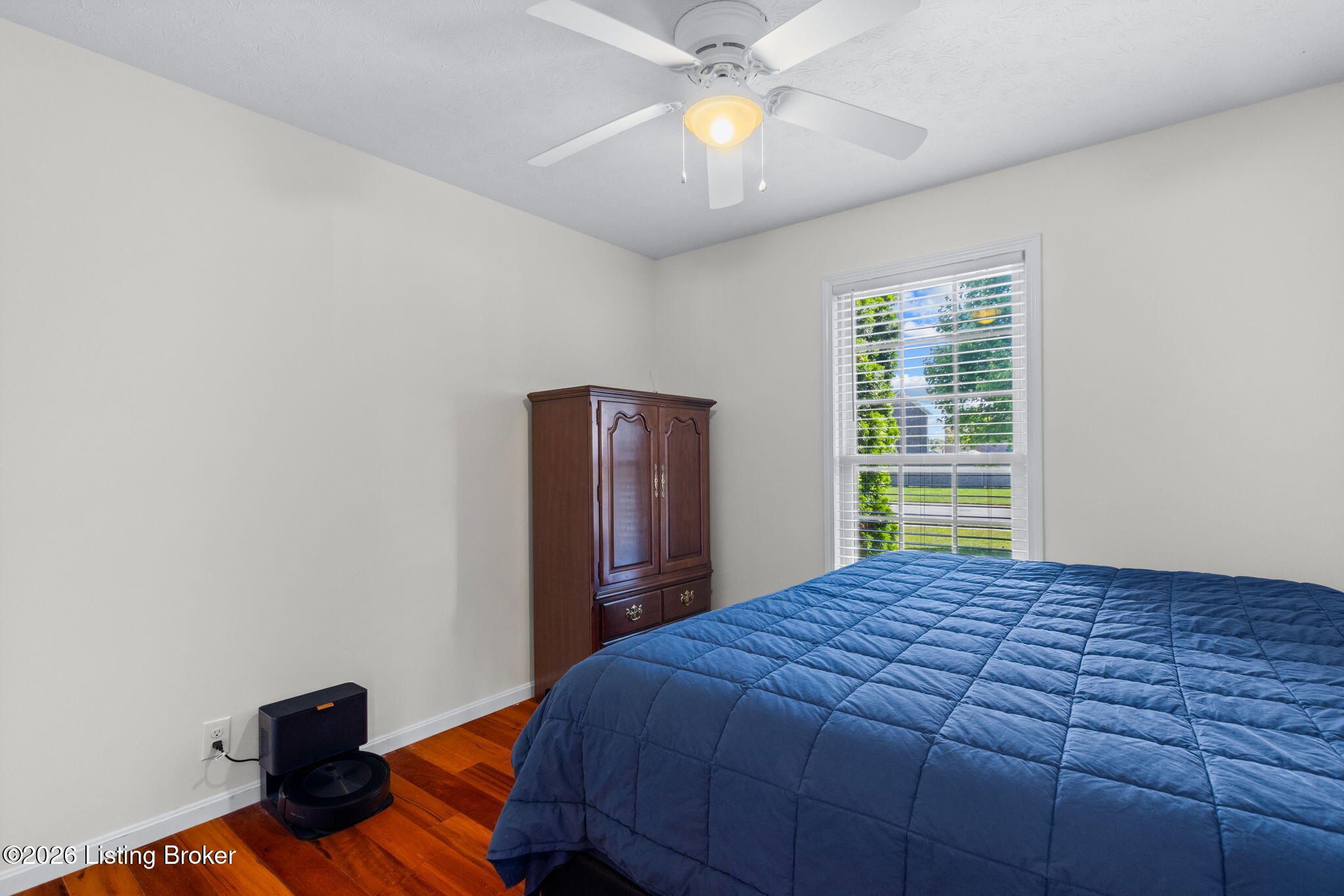 168 Maplewood Dr