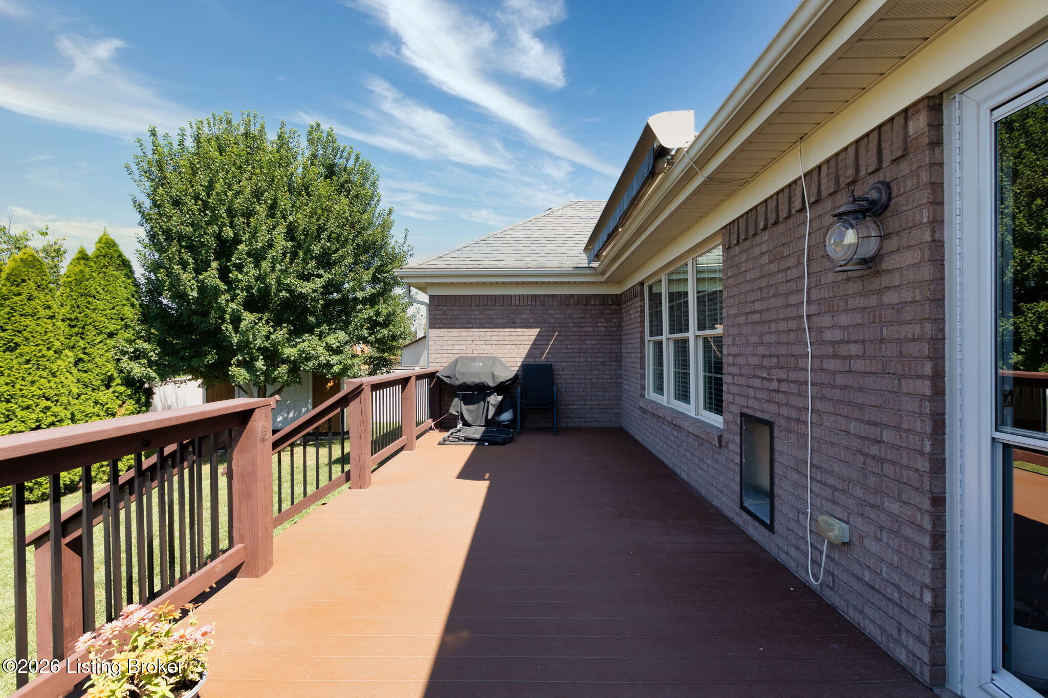 168 Maplewood Dr