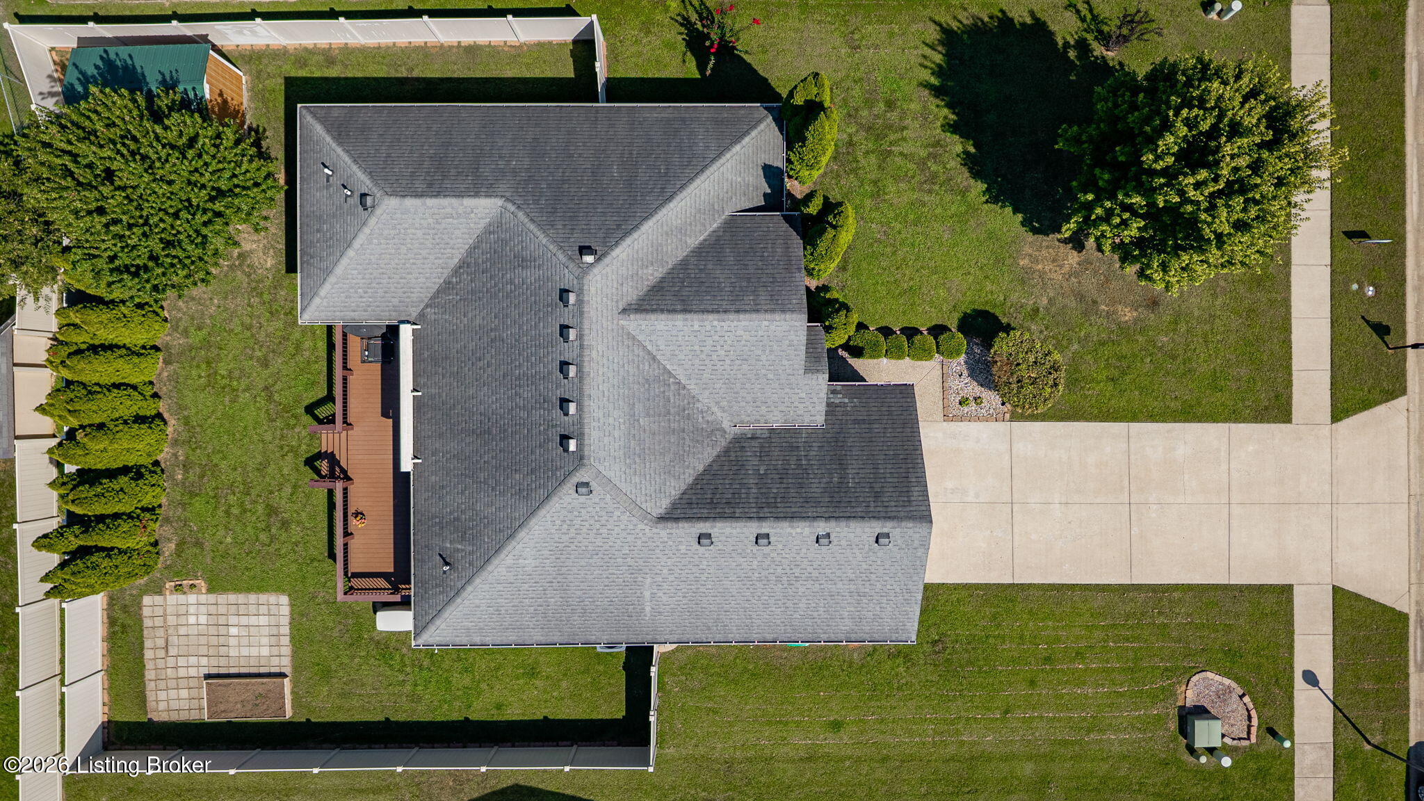 168 Maplewood Dr