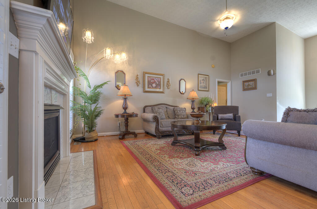 9411 Alex Ct