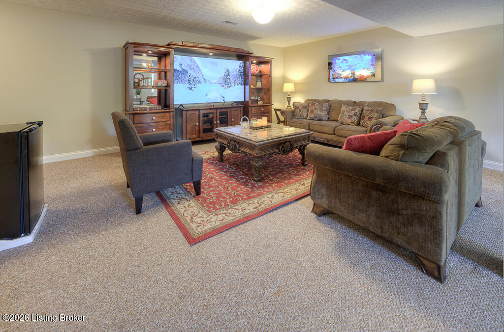 9411 Alex Ct