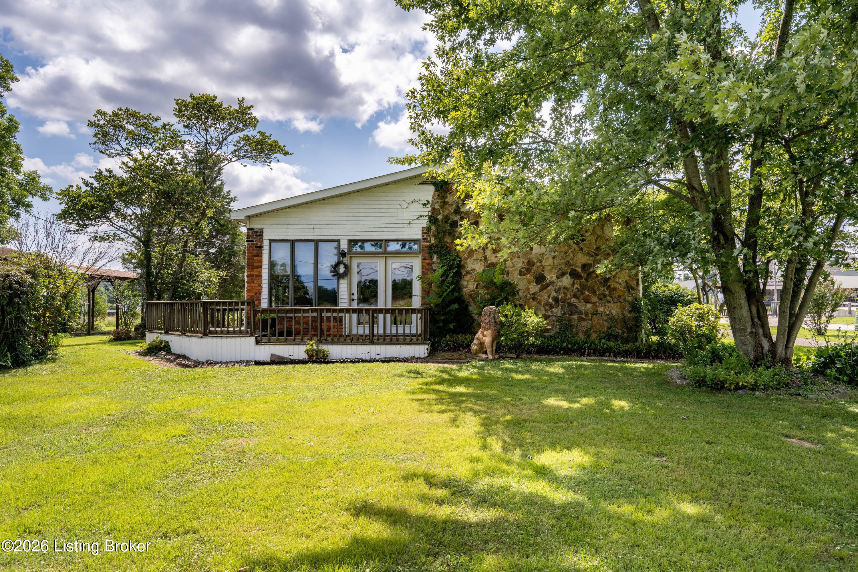 4678 Duffy Rd