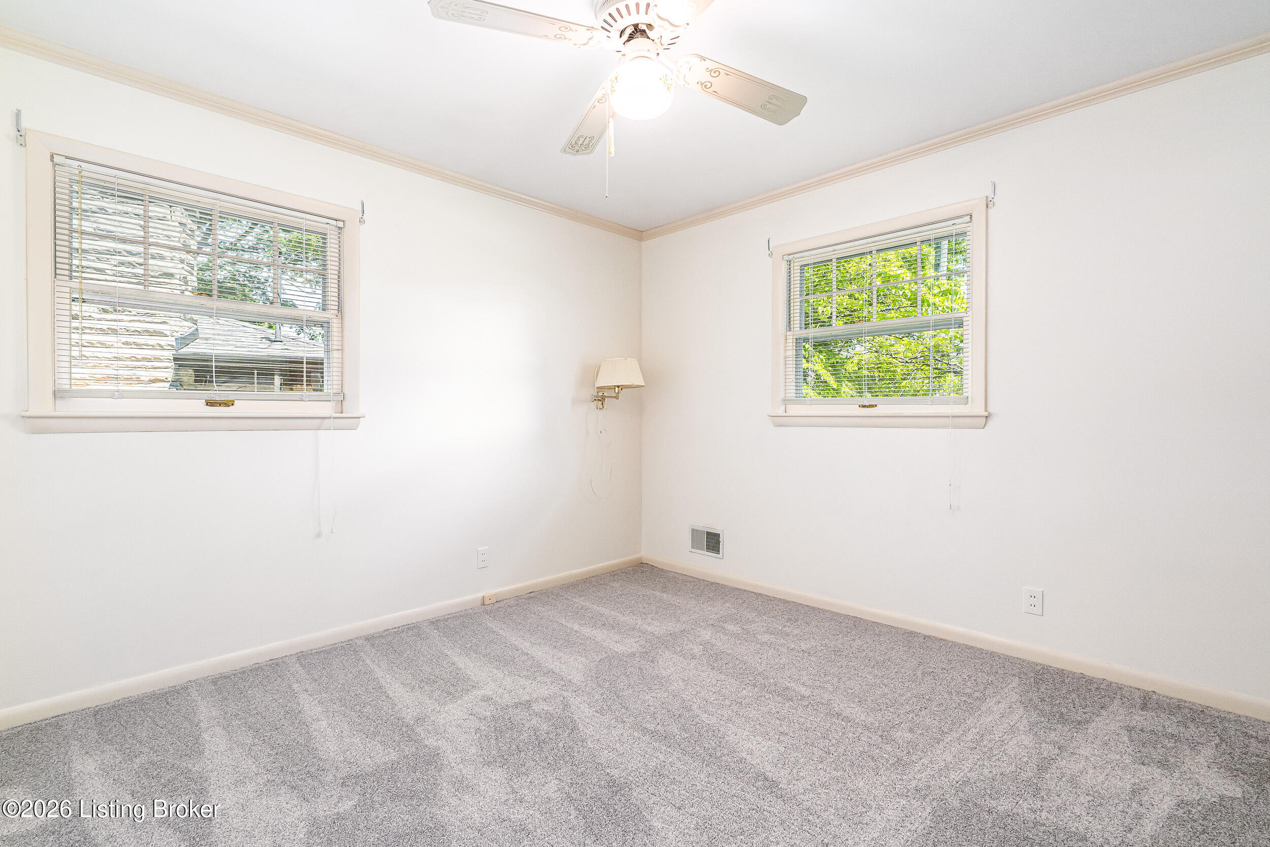4016 White Plains Ct