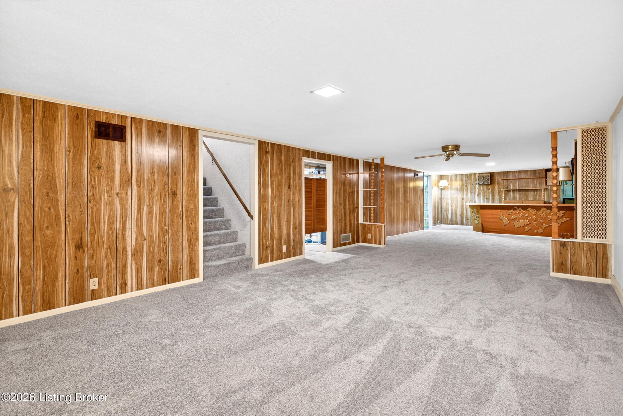 4016 White Plains Ct