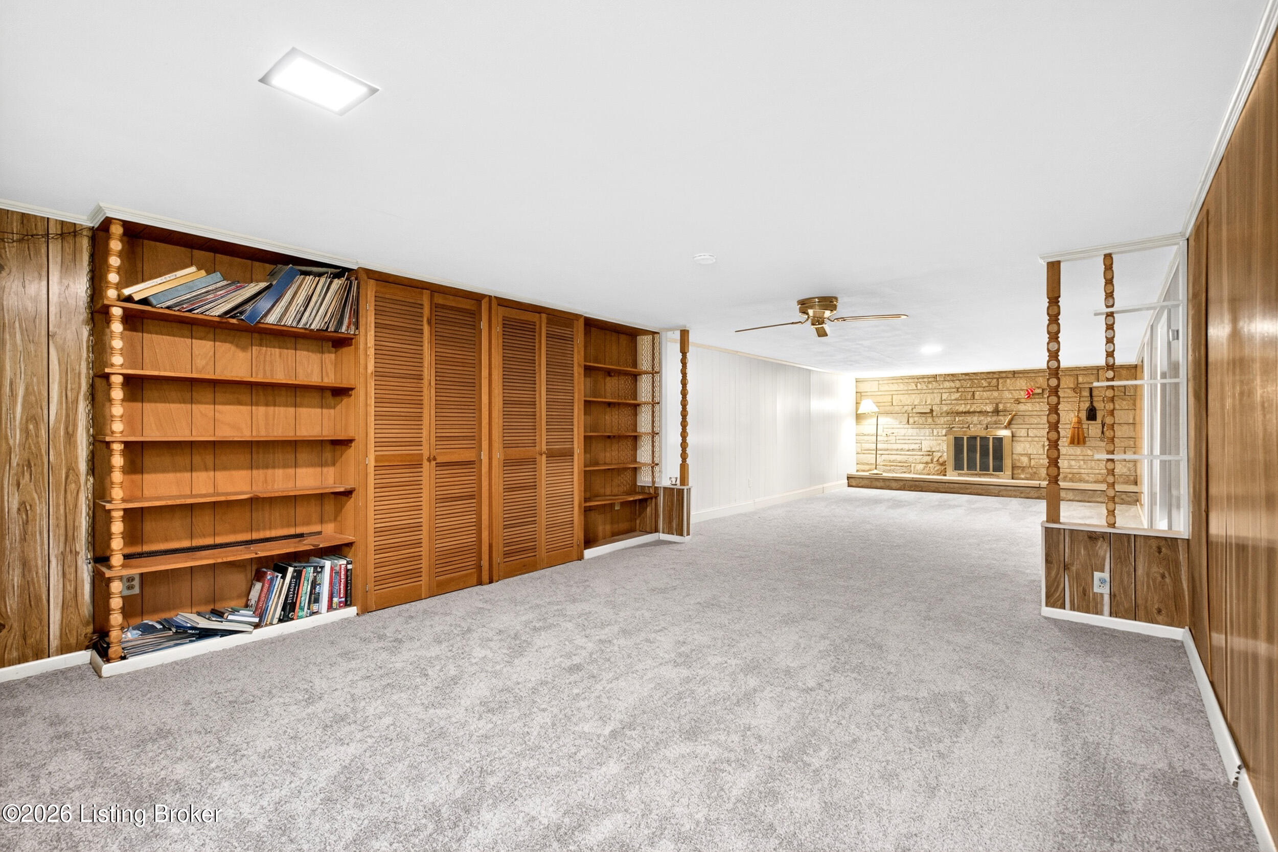 4016 White Plains Ct
