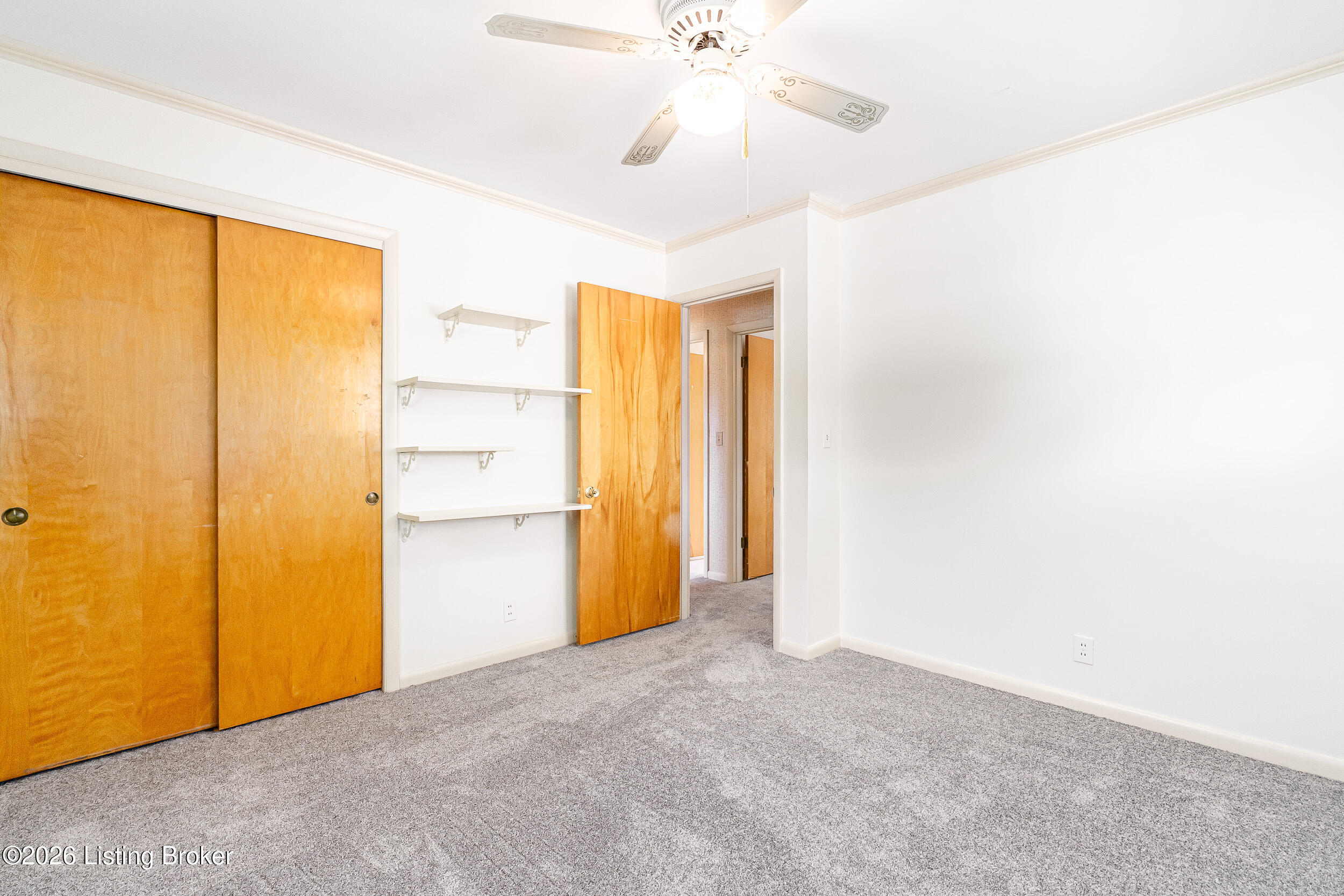 4016 White Plains Ct