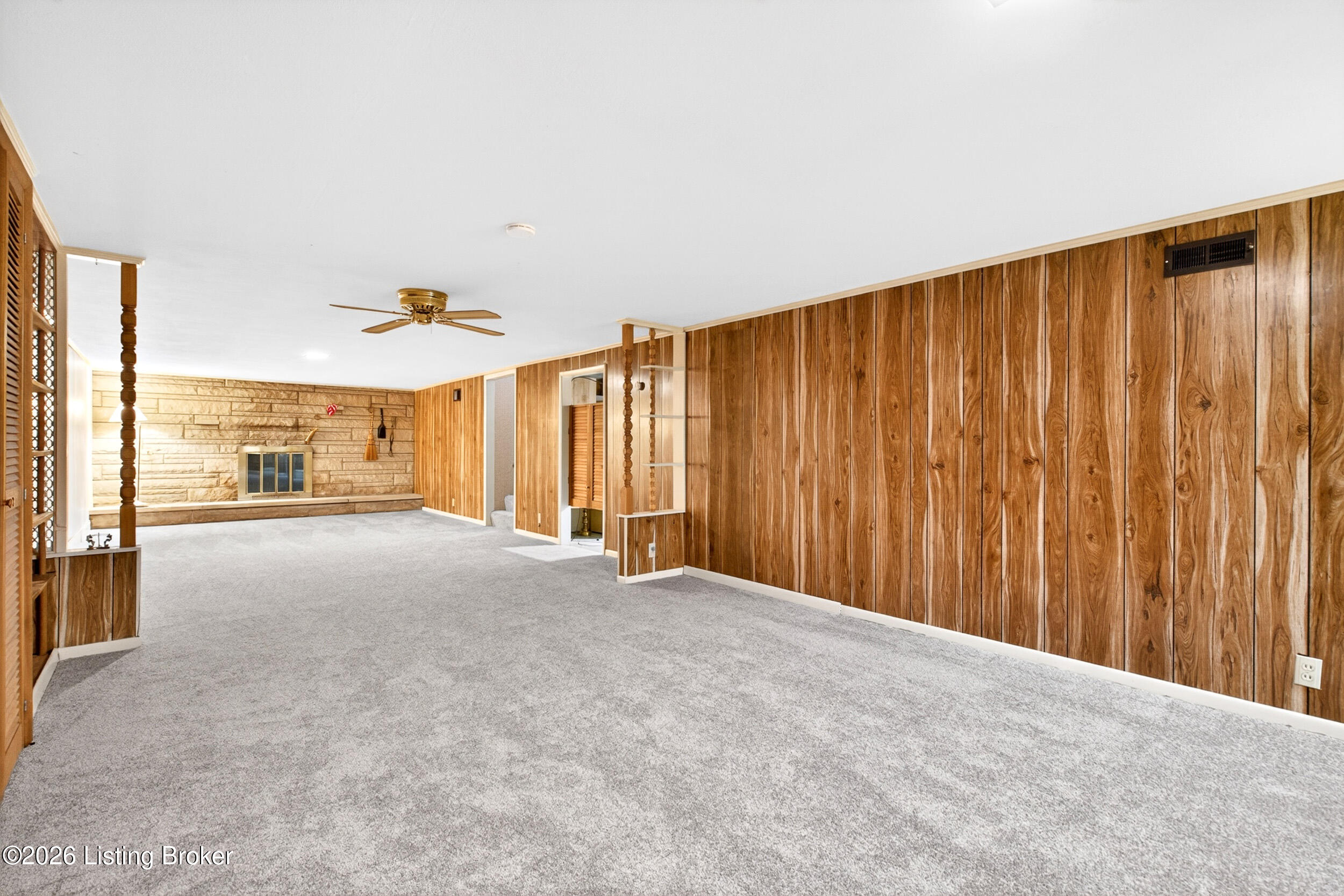 4016 White Plains Ct