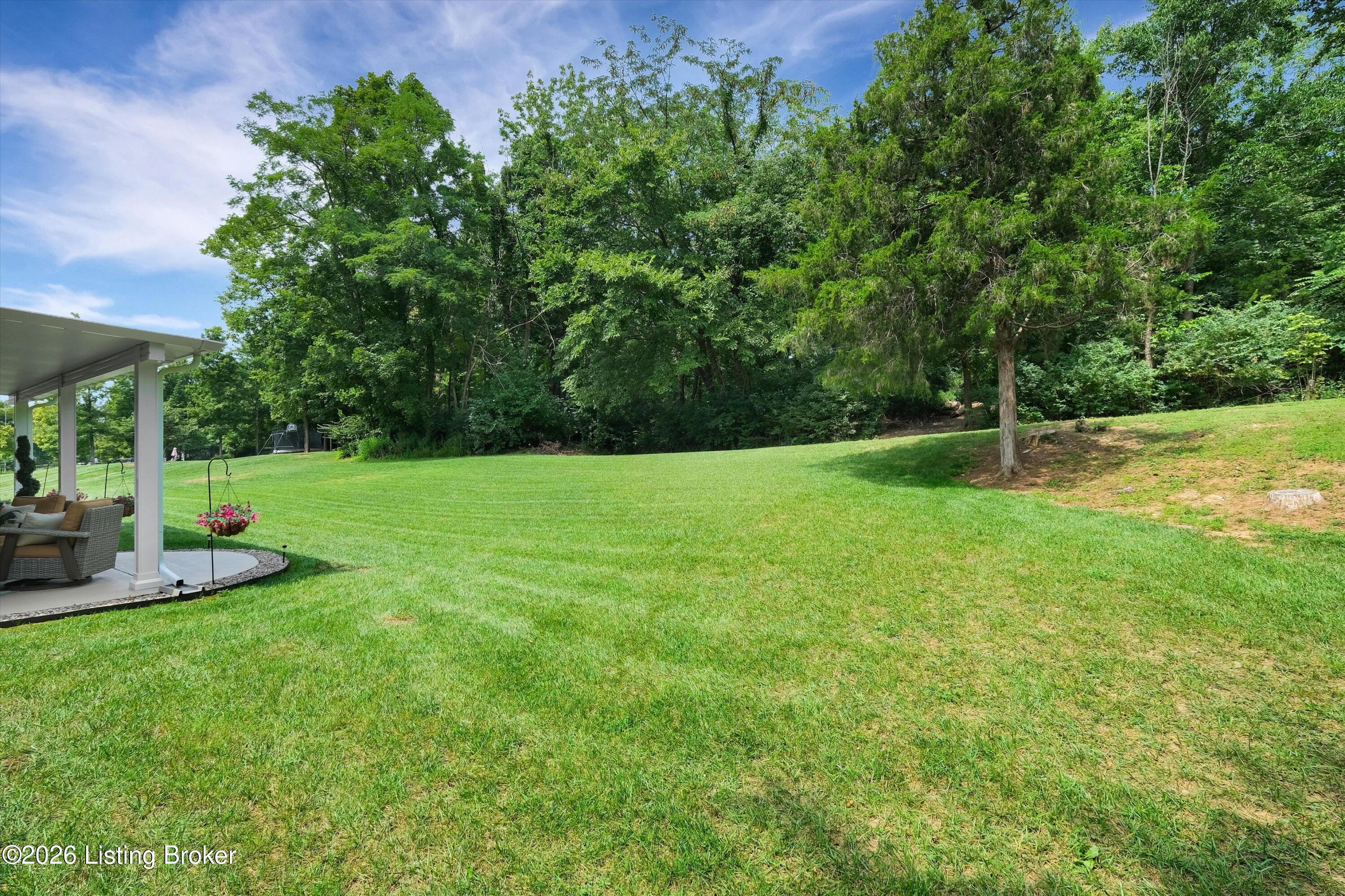 106 Cherry Hills Ln