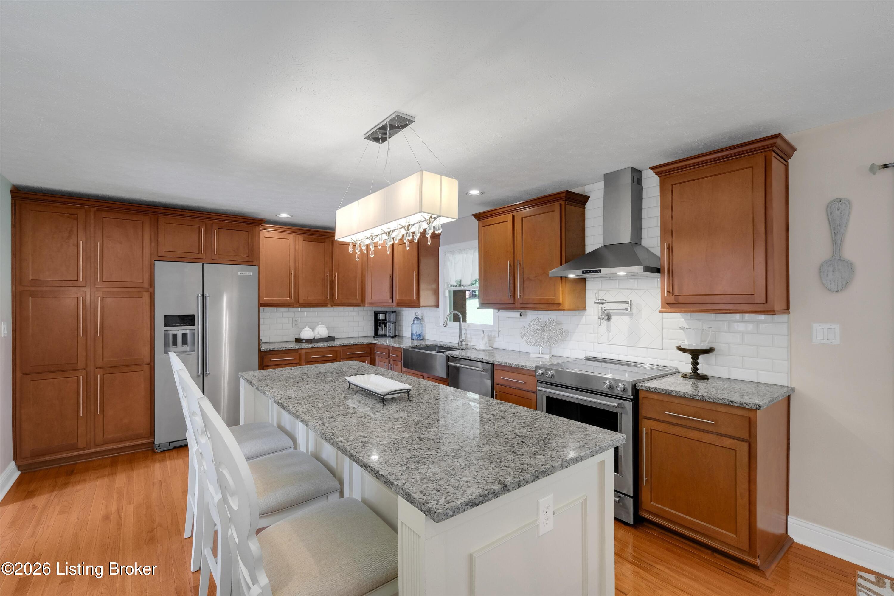 106 Cherry Hills Ln