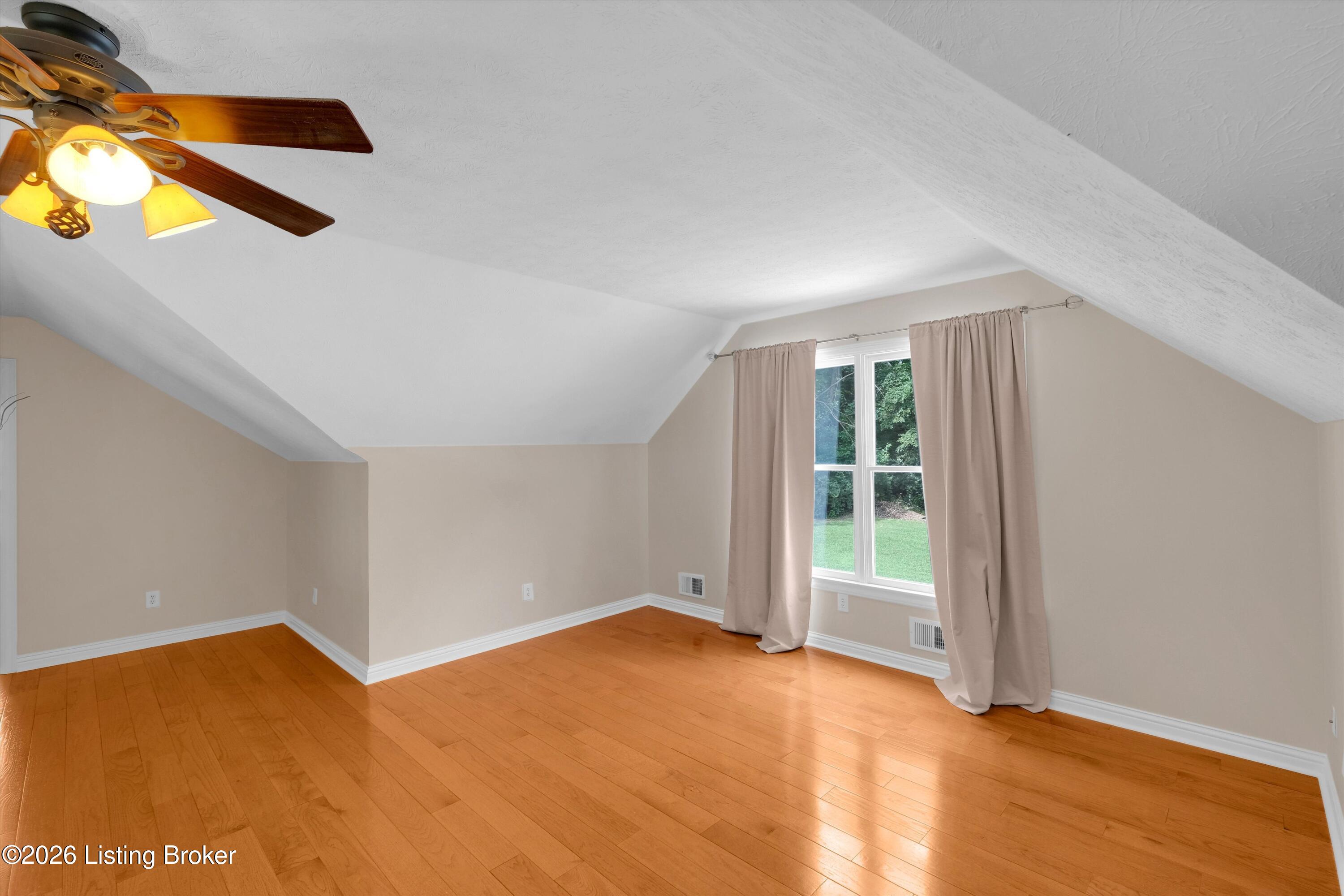 106 Cherry Hills Ln