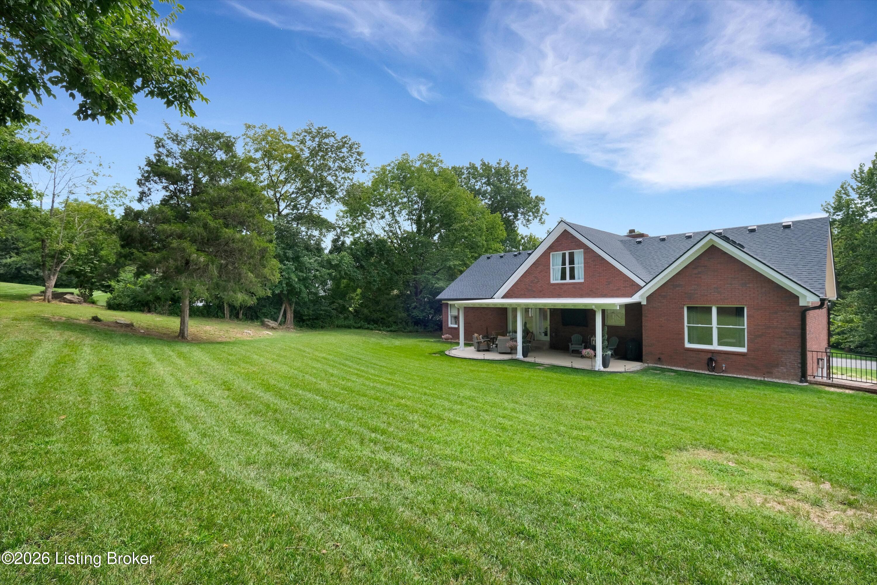 106 Cherry Hills Ln