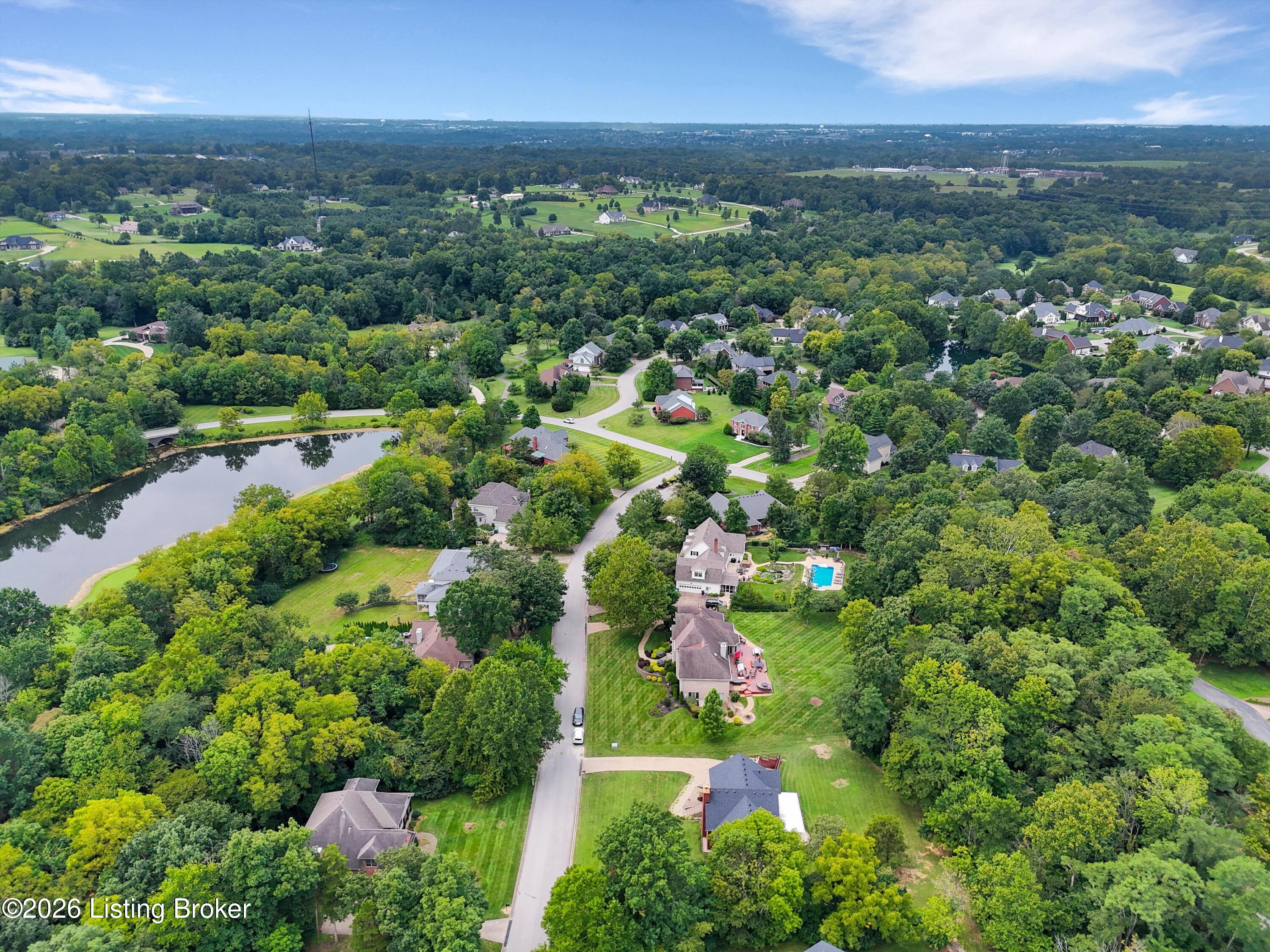 106 Cherry Hills Ln