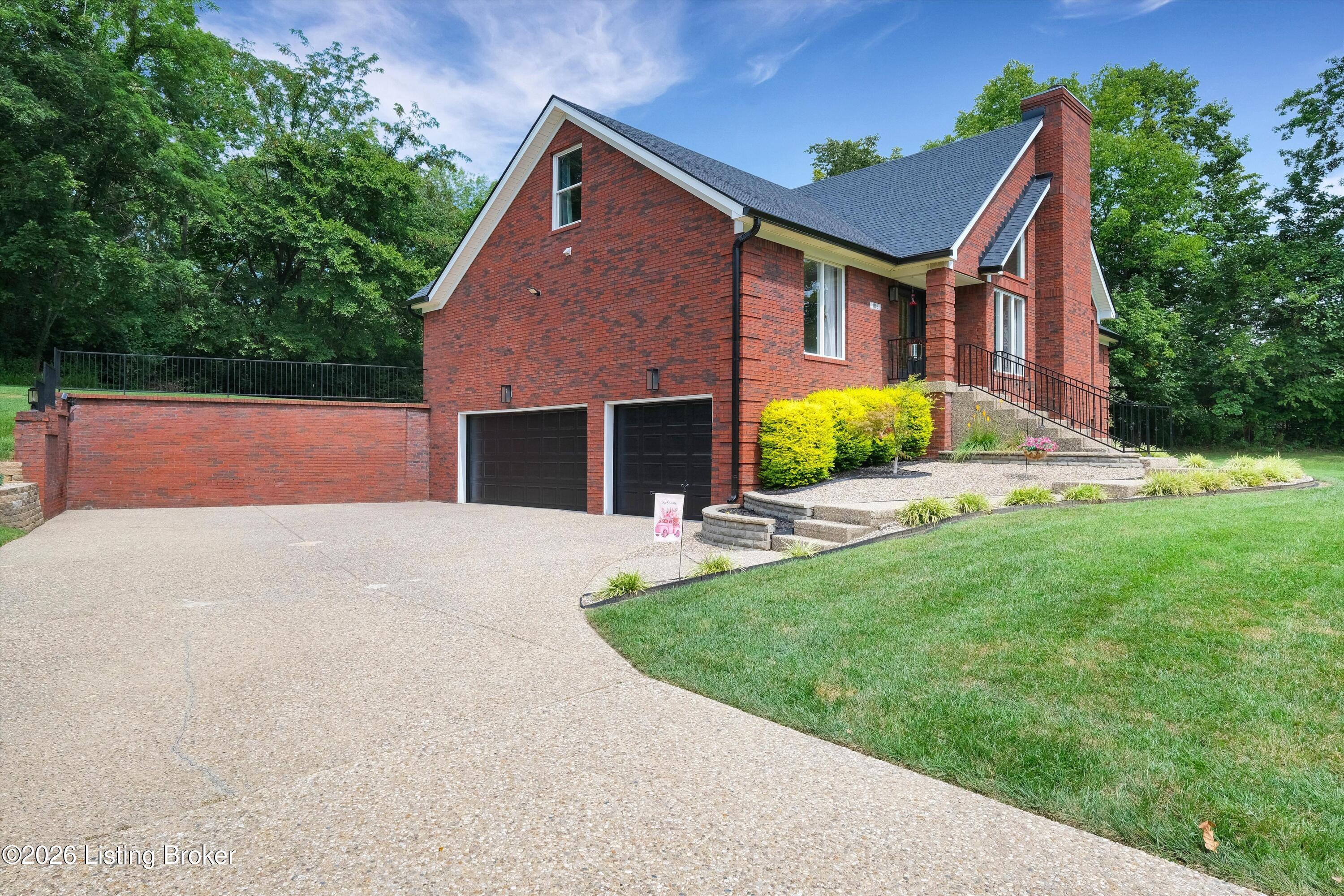 106 Cherry Hills Ln