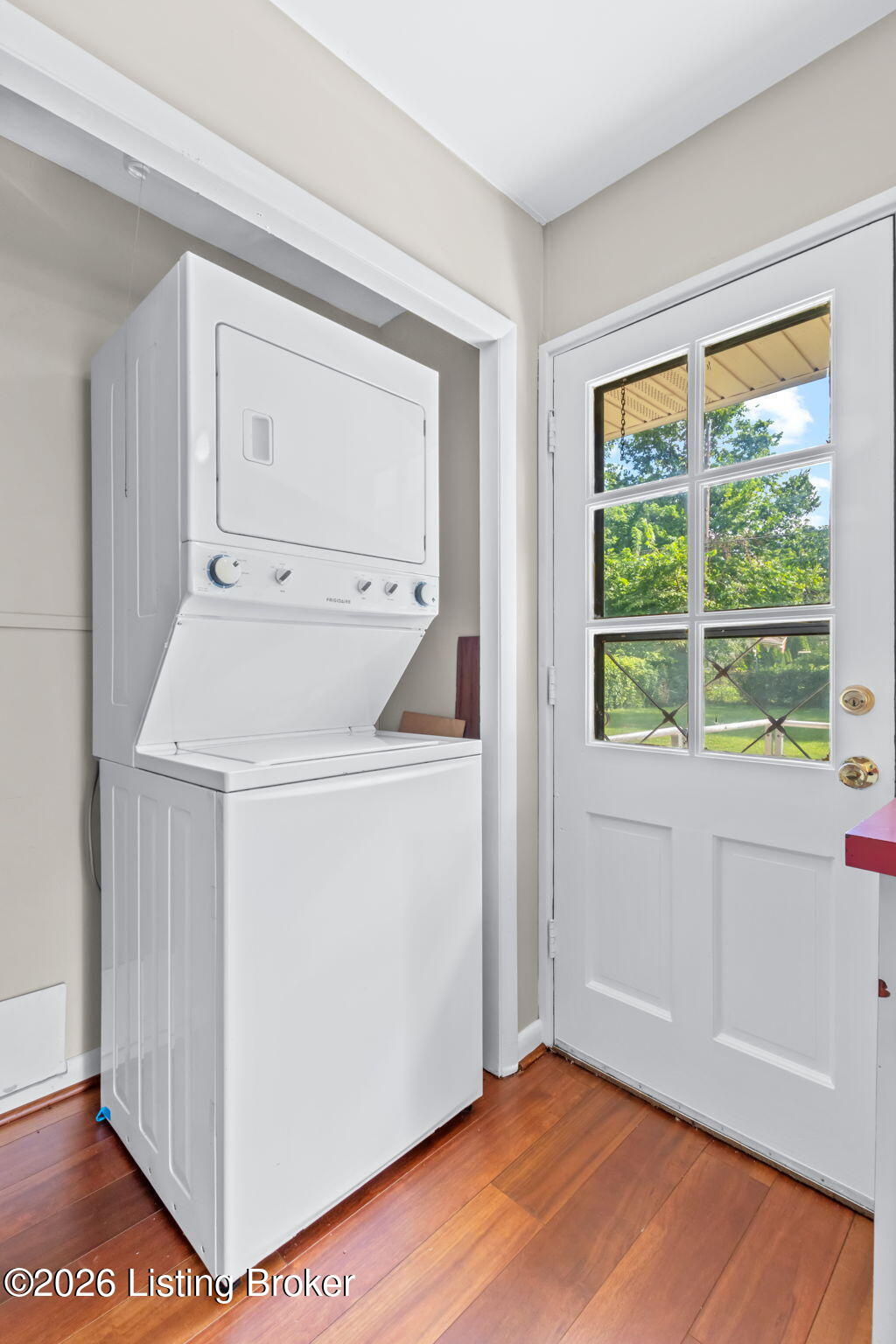 3107 Maywood Pl
