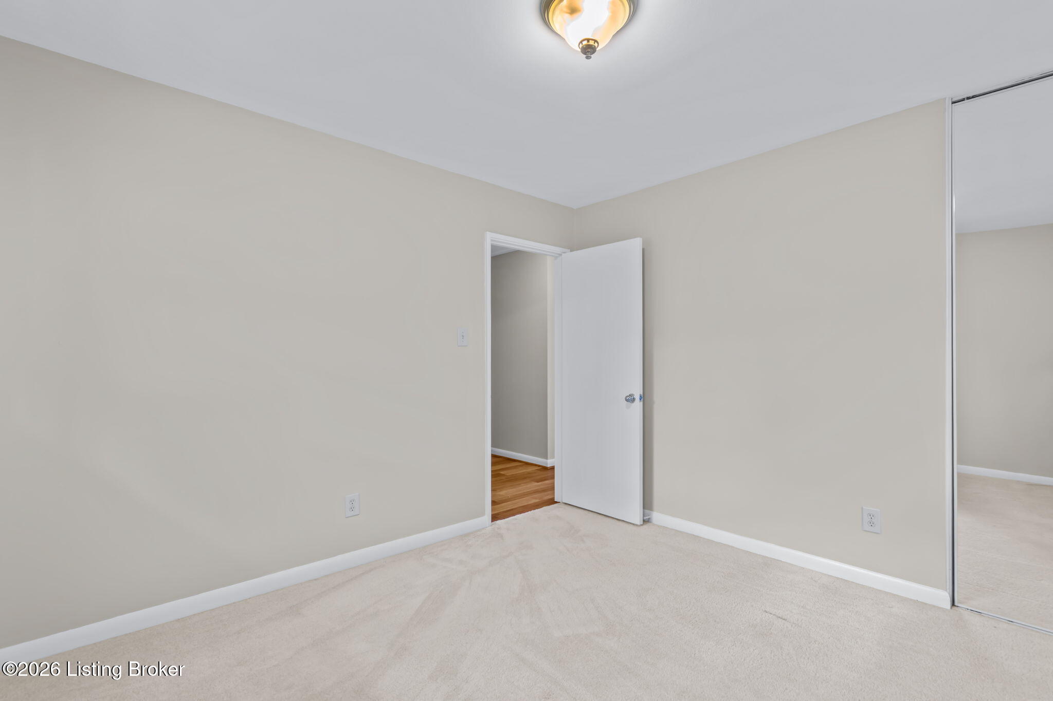 3107 Maywood Pl