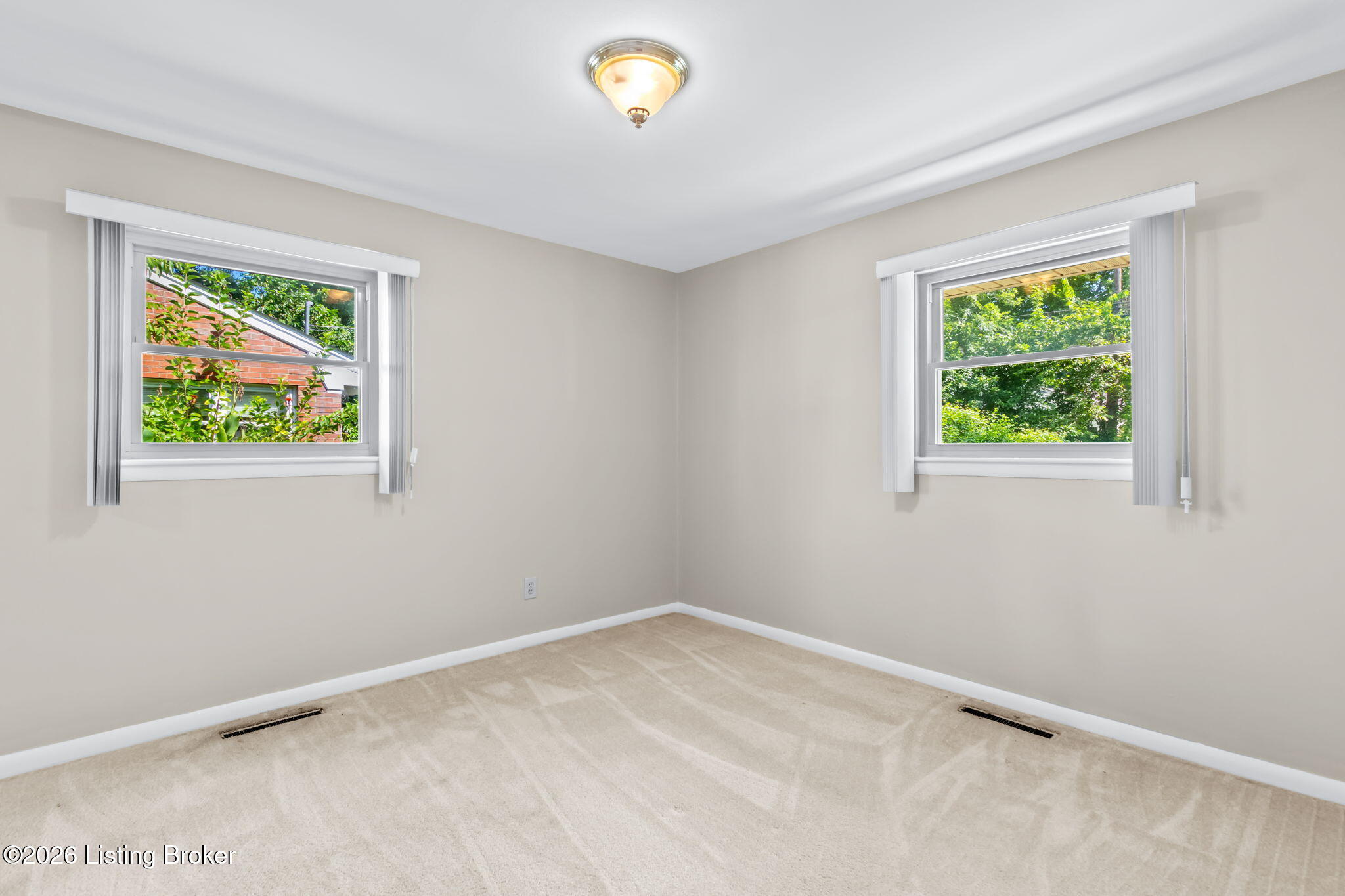 3107 Maywood Pl