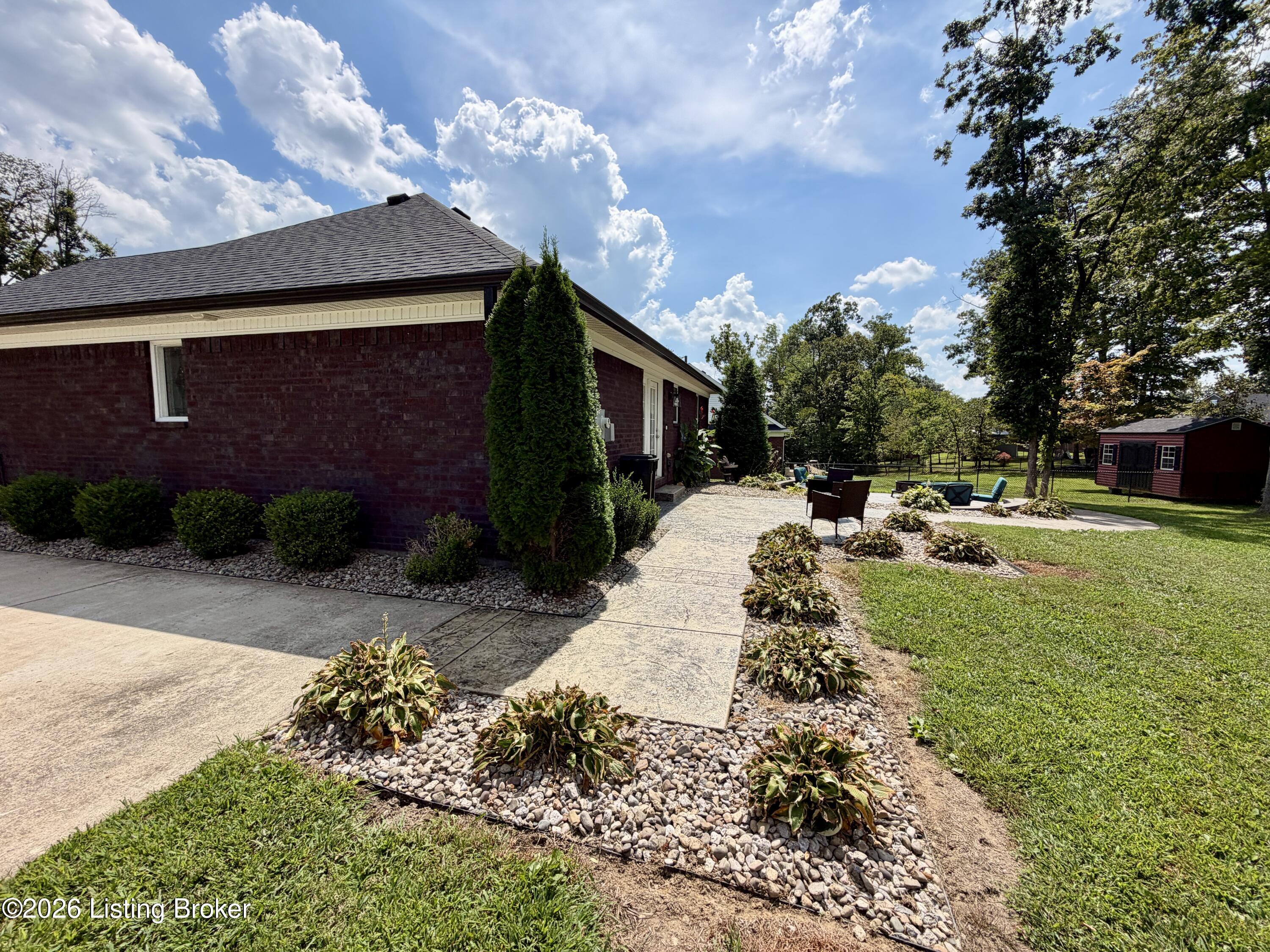 125 Peabody Loop
