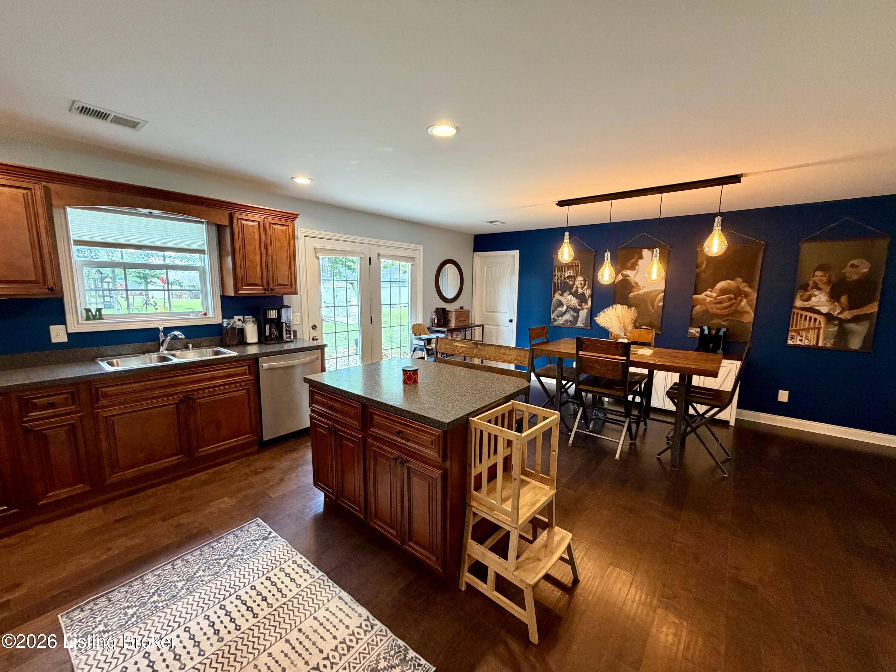 125 Peabody Loop