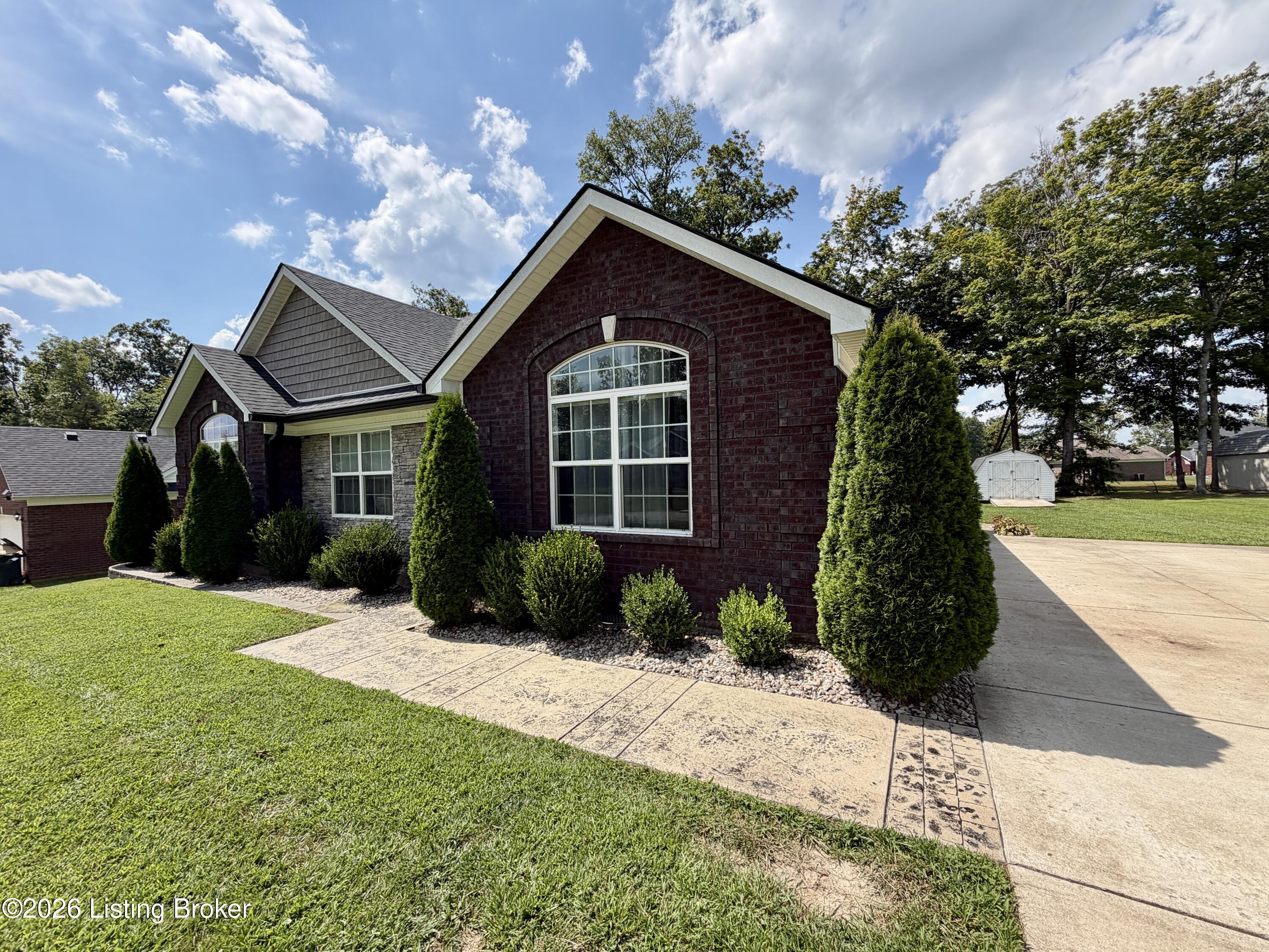 125 Peabody Loop