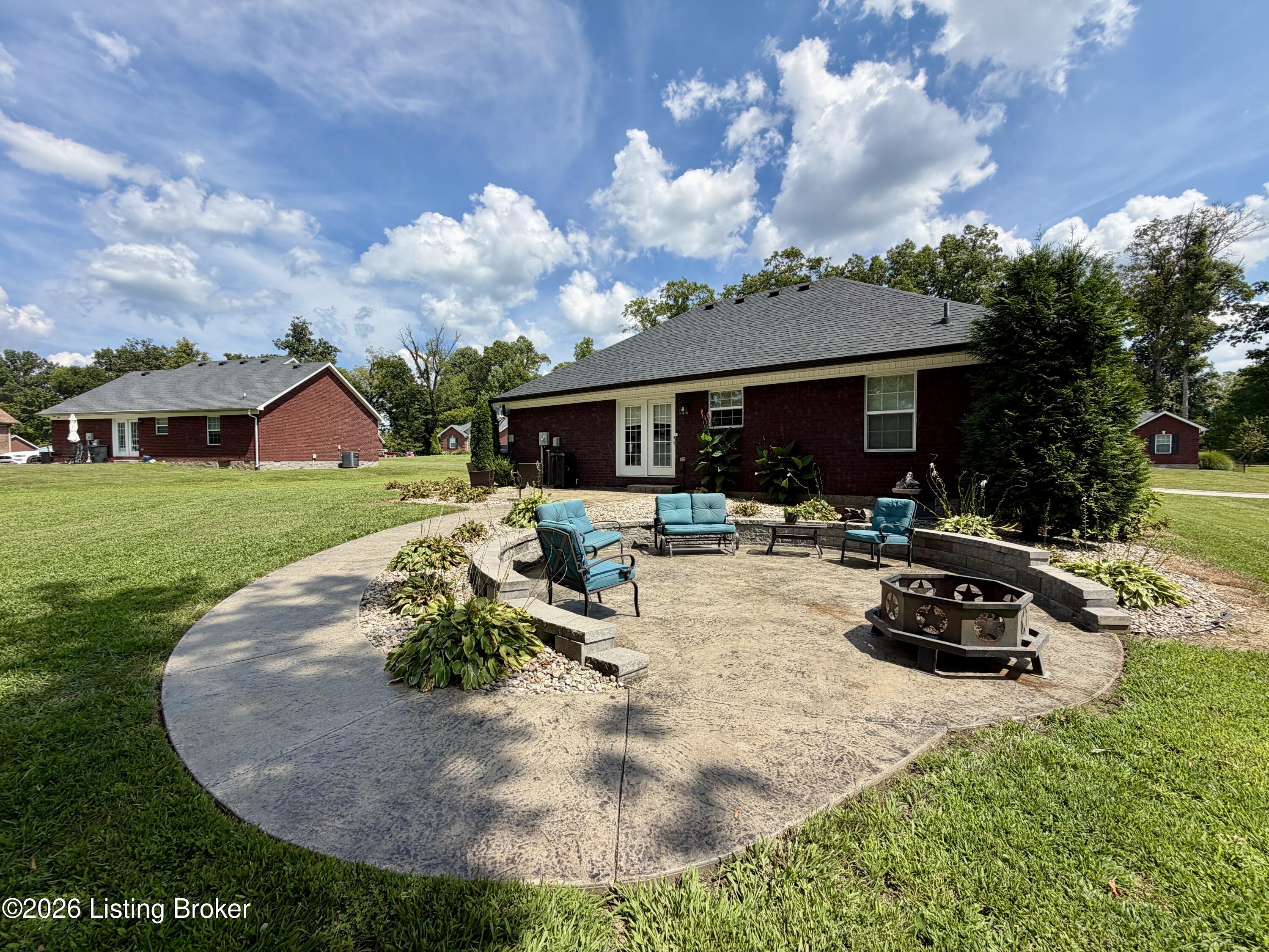 125 Peabody Loop
