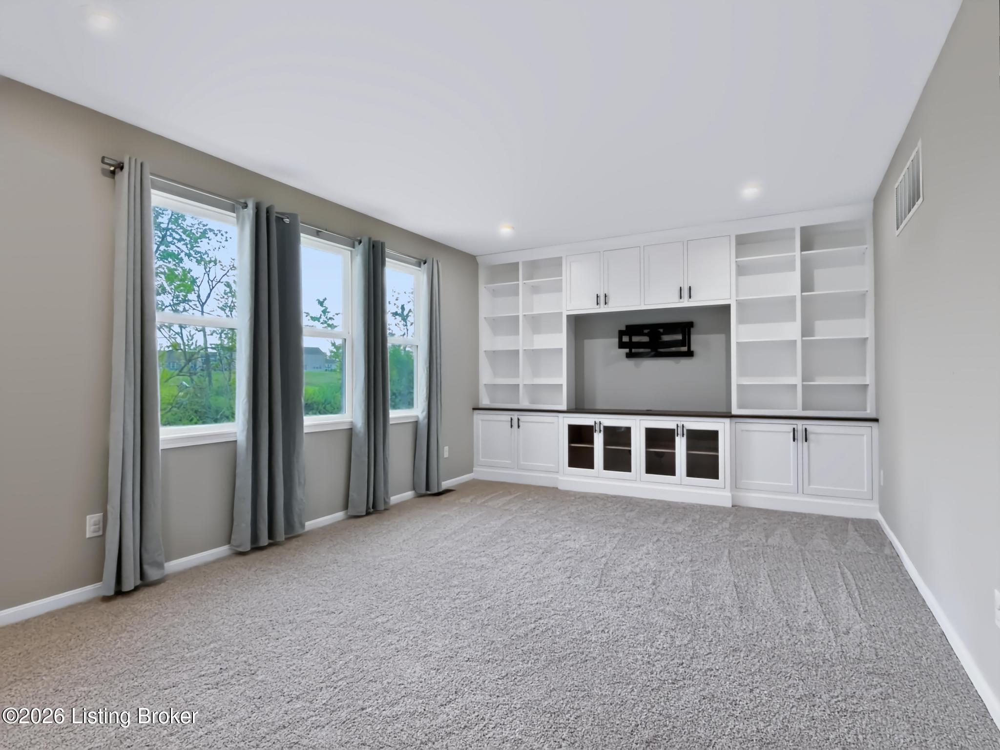 656 Revelation Way