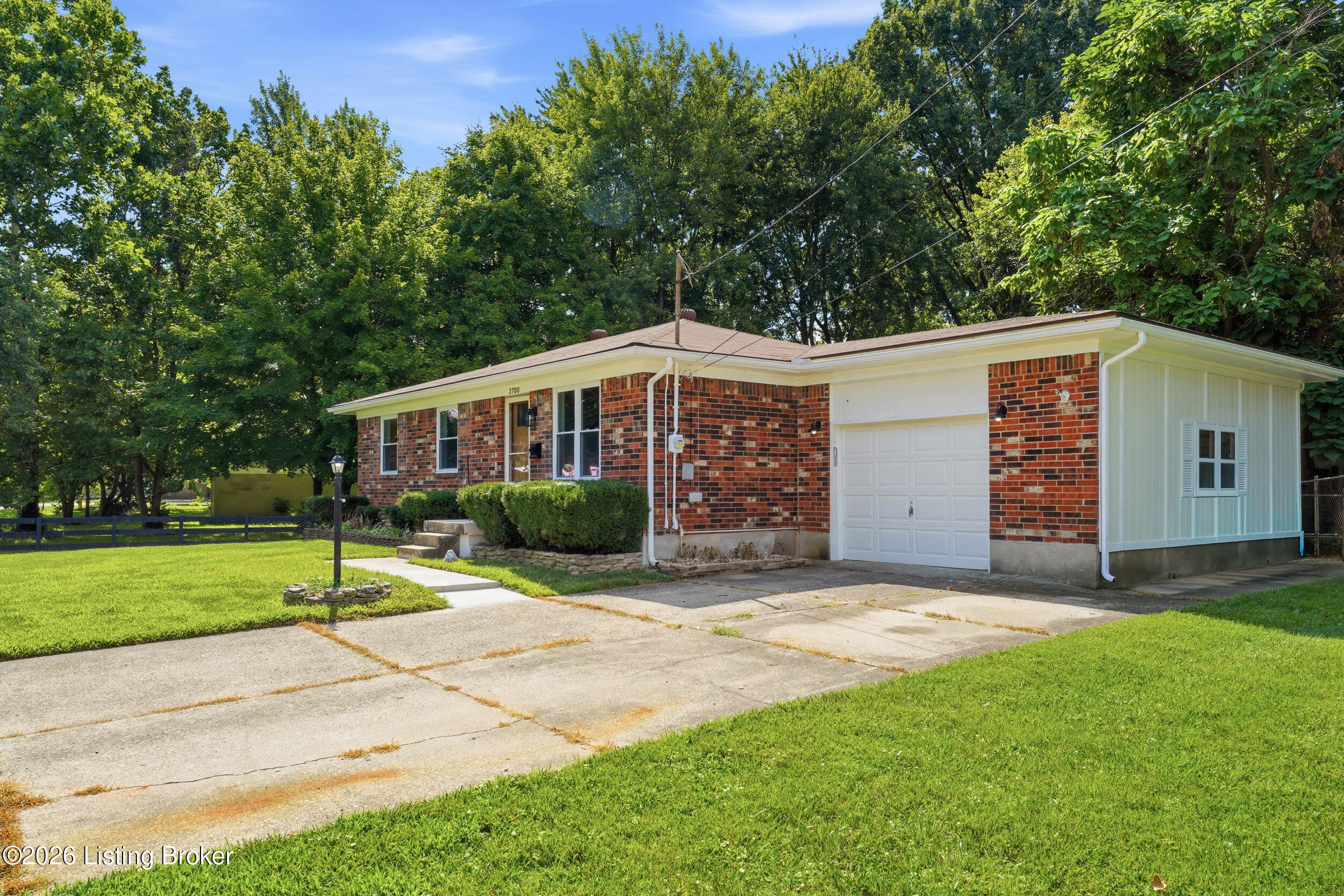 3700 Templewood Dr