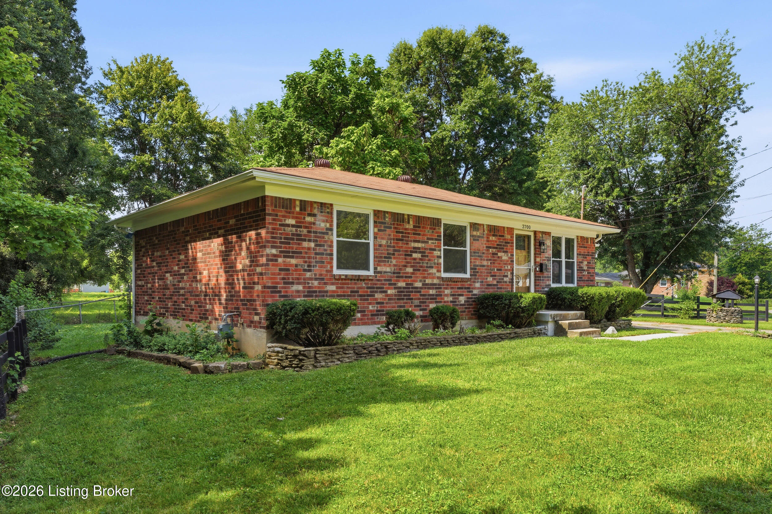 3700 Templewood Dr