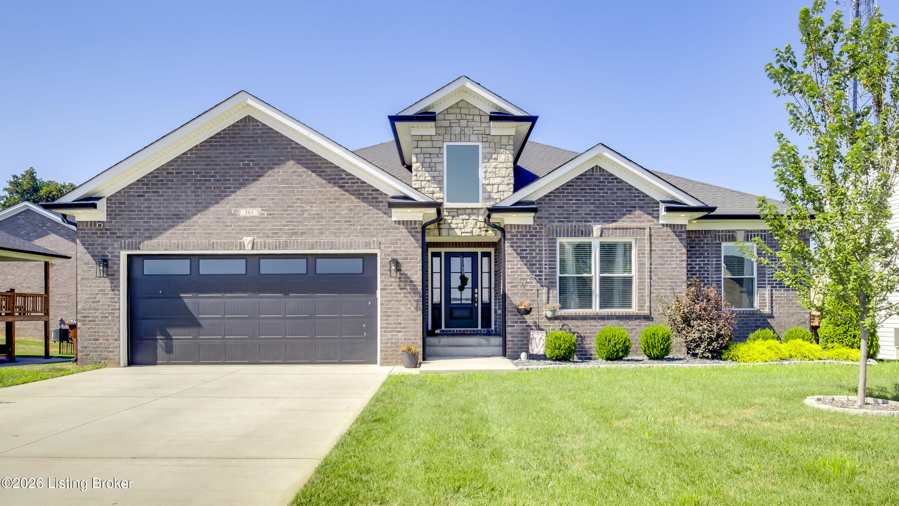 361 Williamsburg Dr