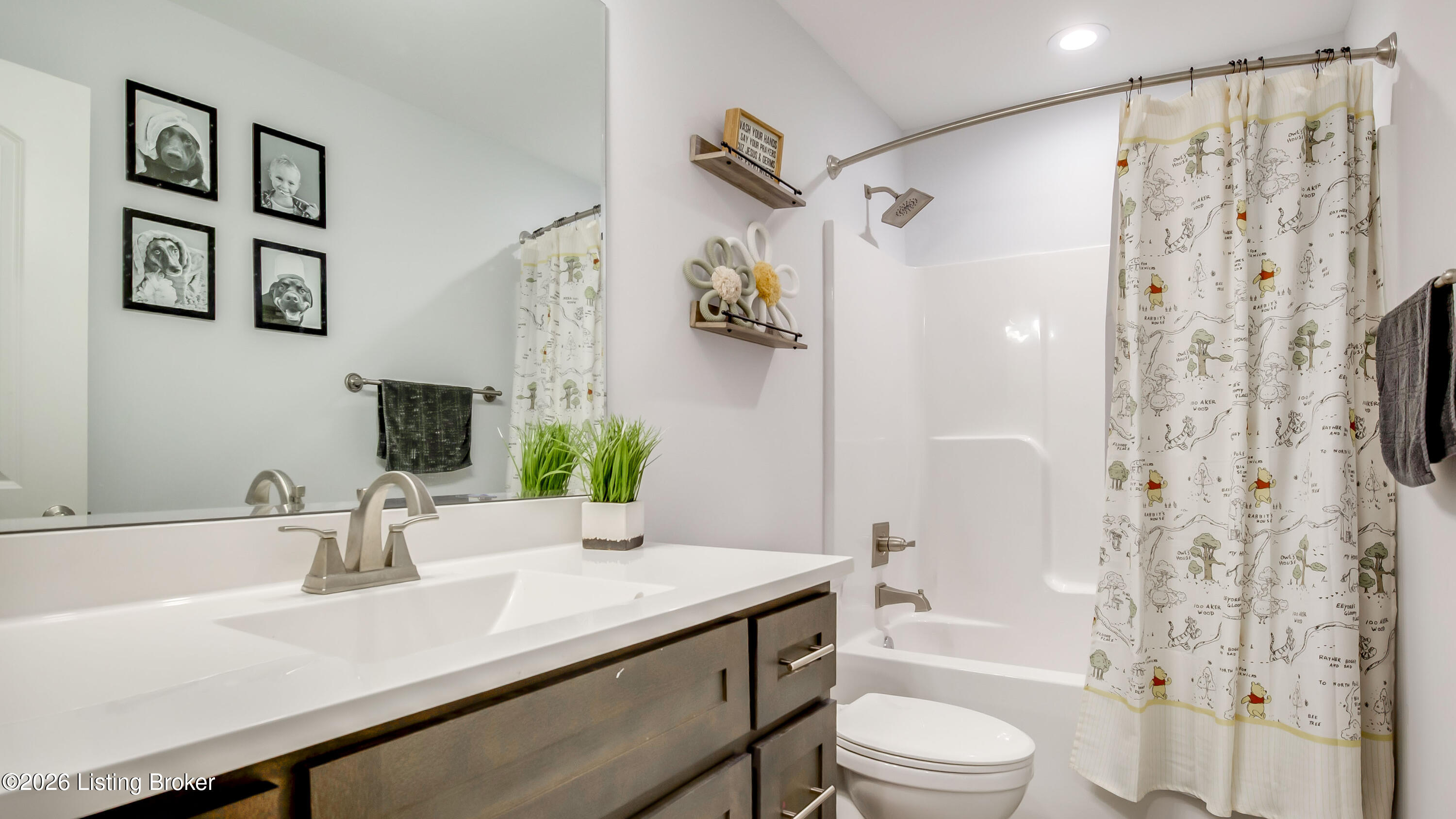 361 Williamsburg Dr