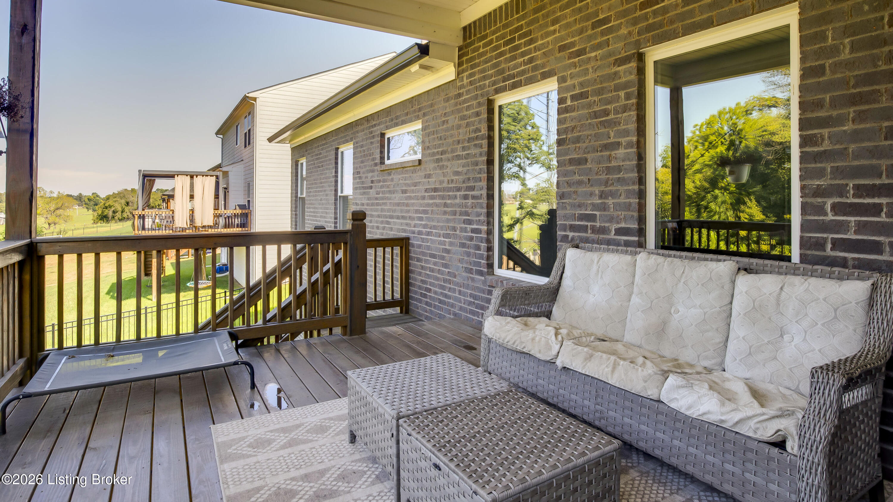 361 Williamsburg Dr