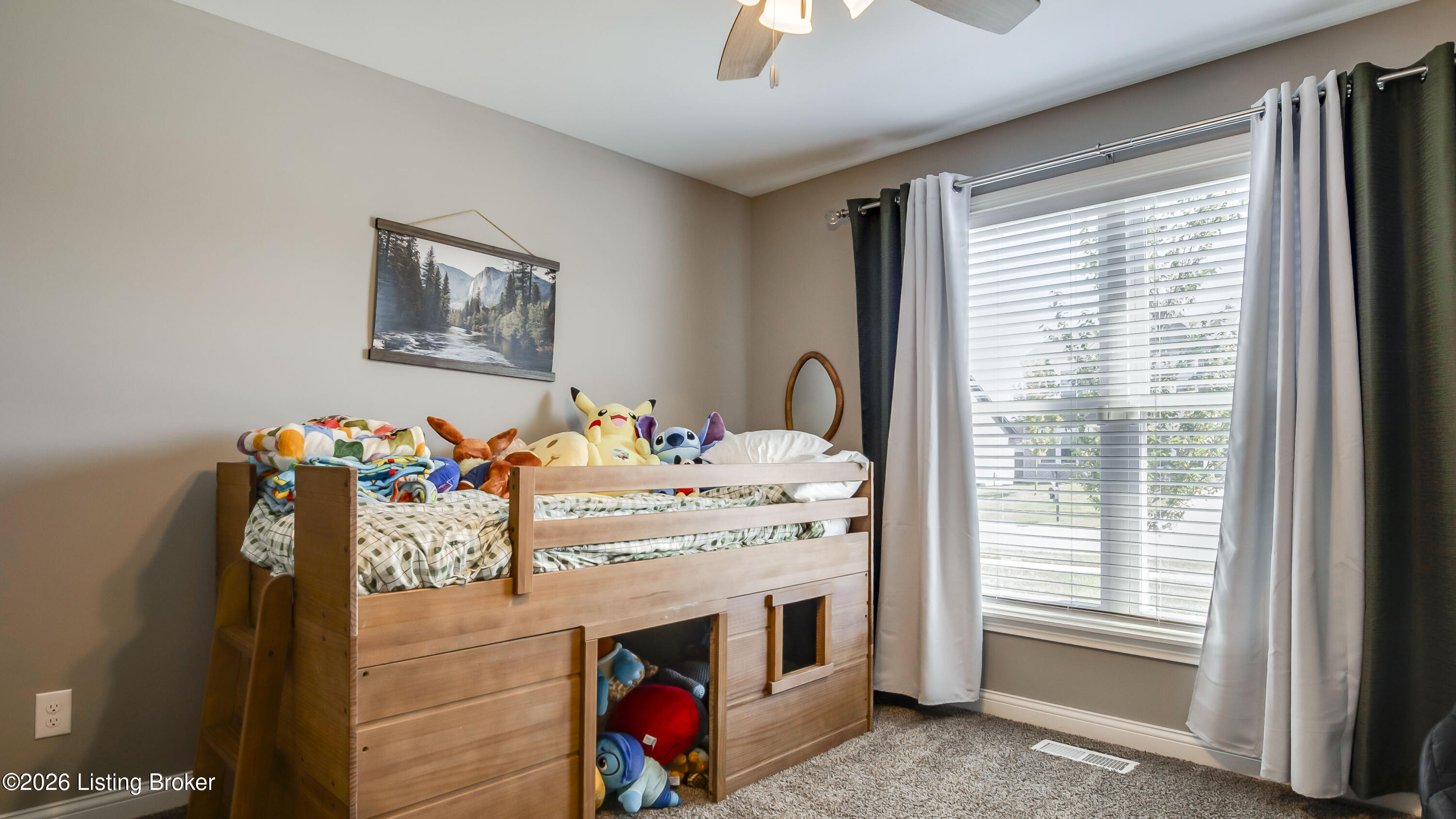 361 Williamsburg Dr