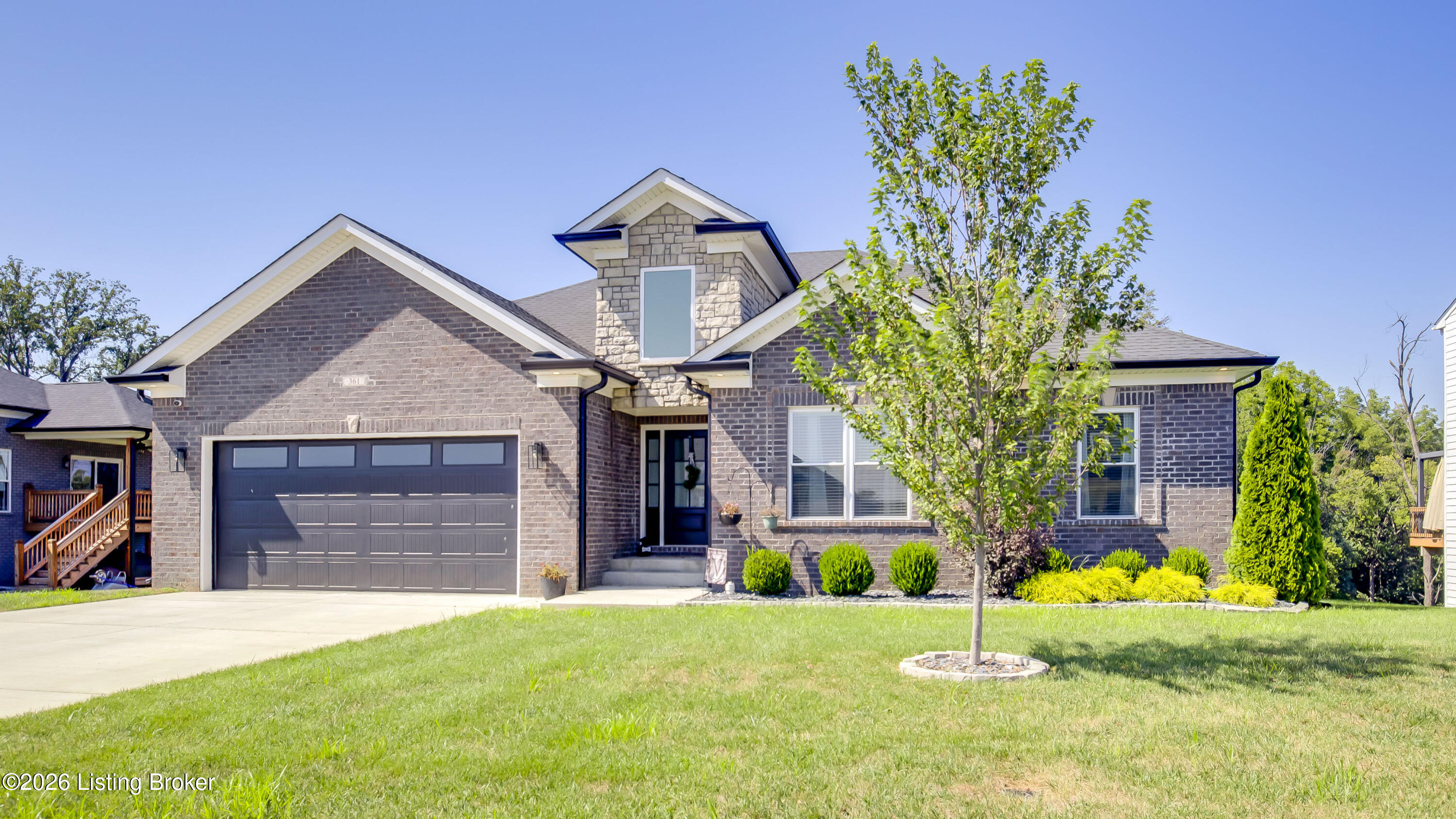 361 Williamsburg Dr