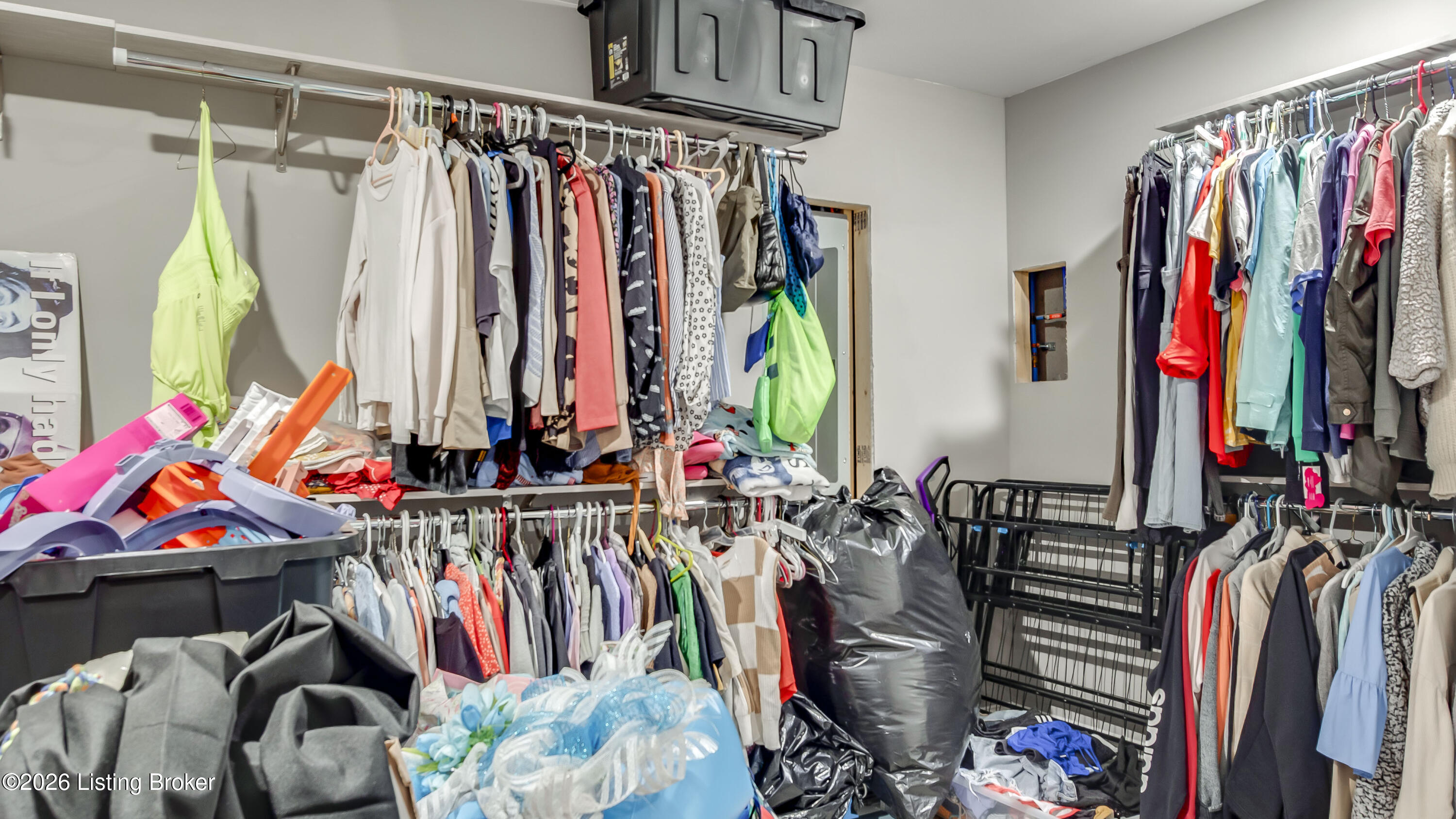 361 Williamsburg Dr